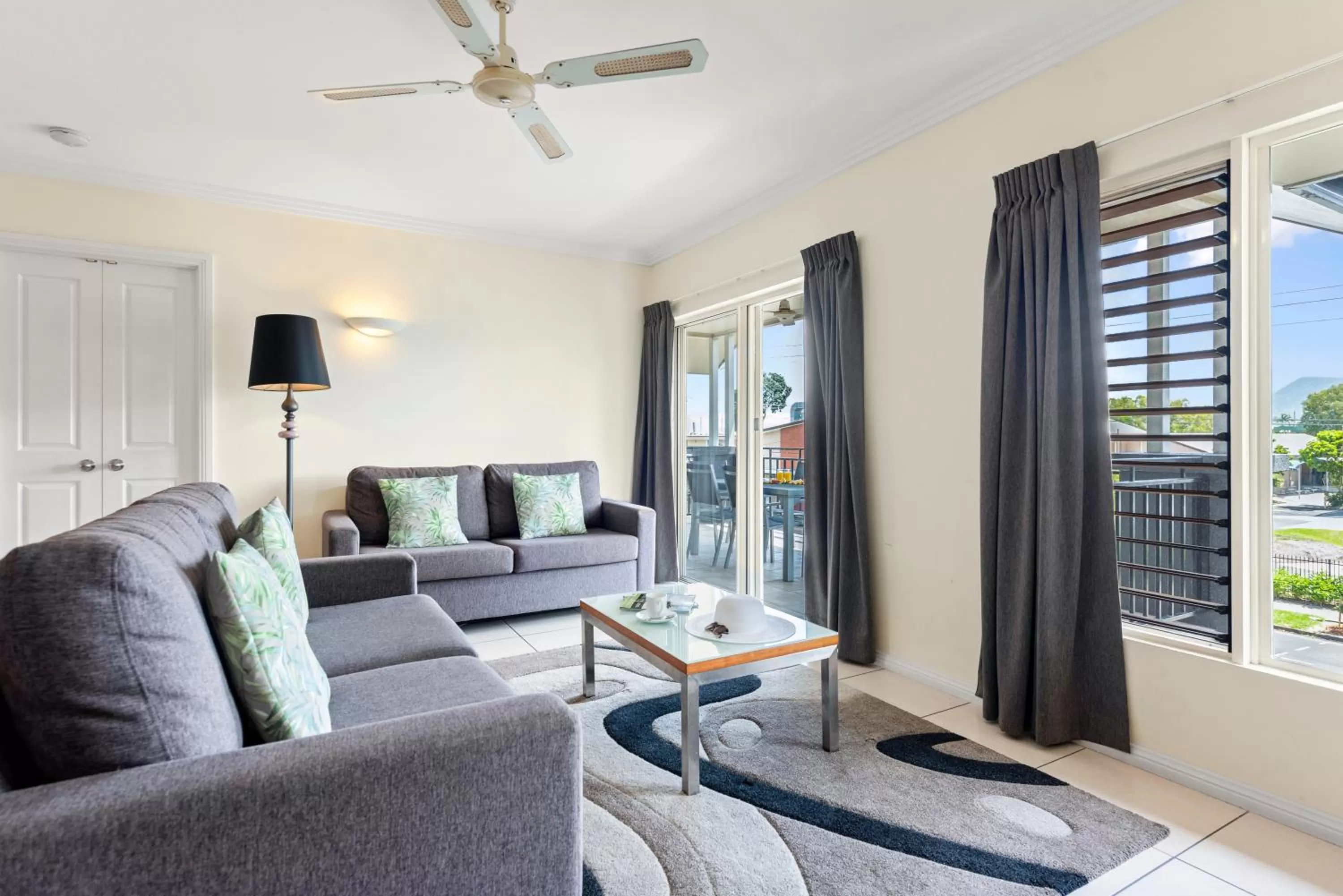 Living room in Bay Village Tropical Retreat & Apartments