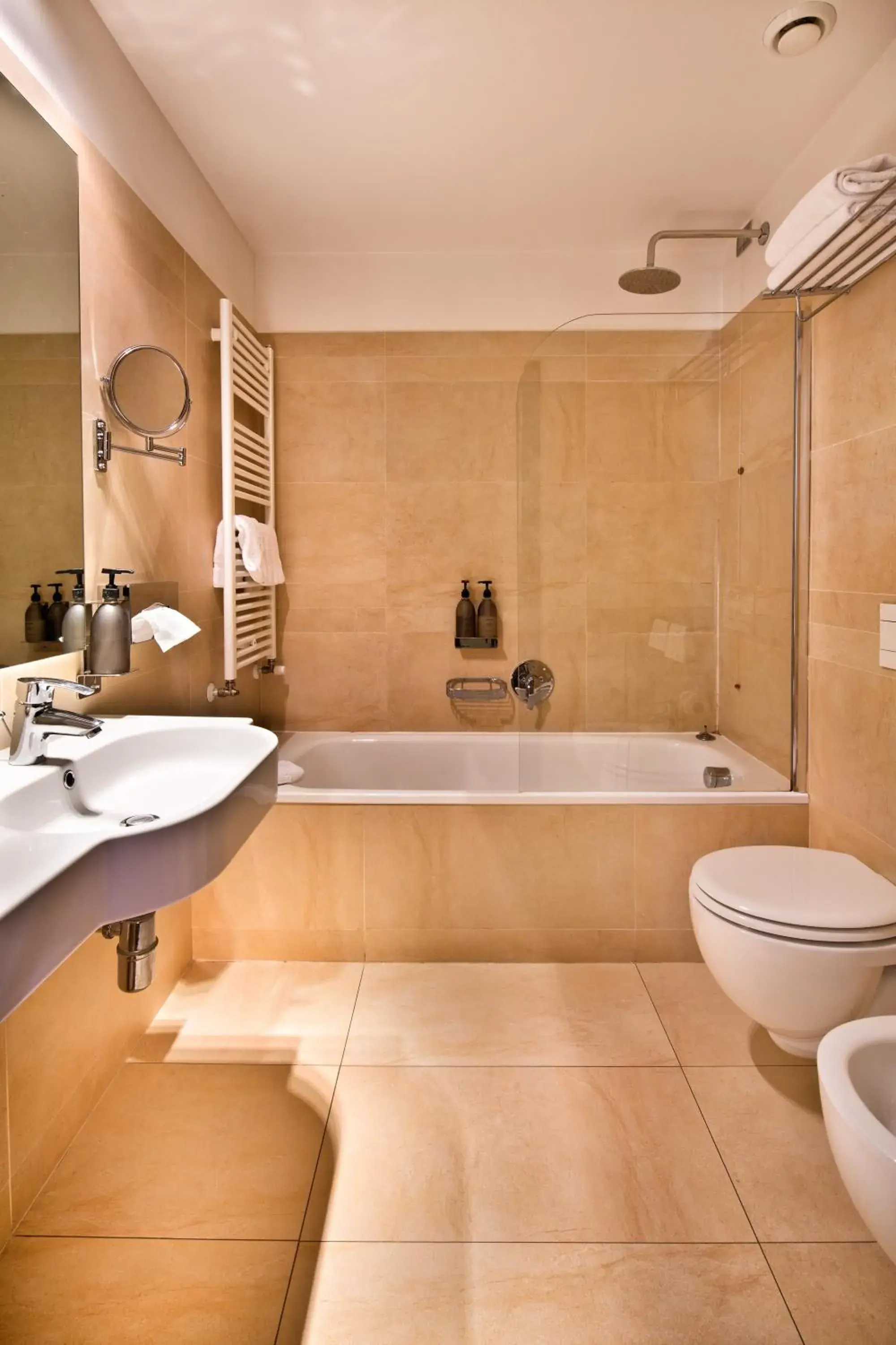 Superior Twin Room in TH Assisi - Hotel Cenacolo Superior Twin Room in TH Assisi - Hotel Cenacolo