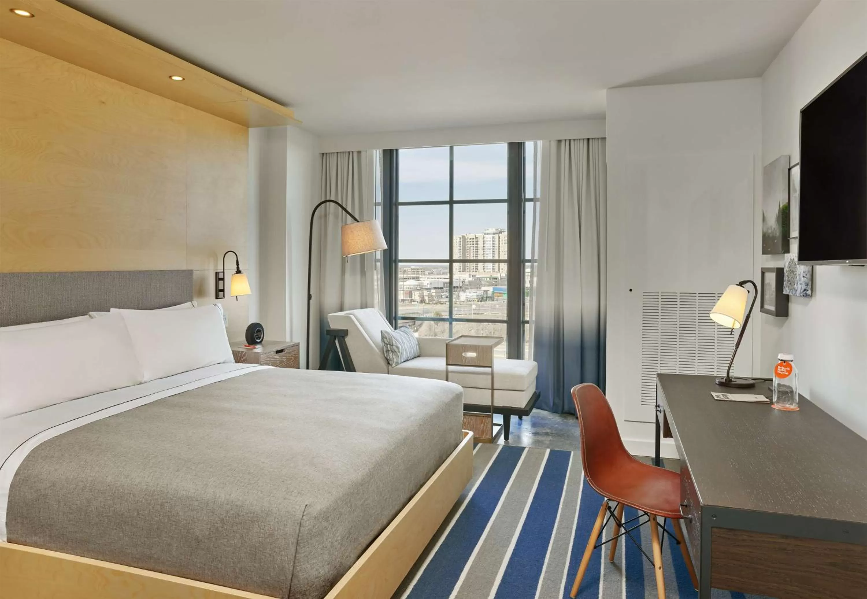 Bedroom, Bed in Canopy By Hilton Washington DC Bethesda North