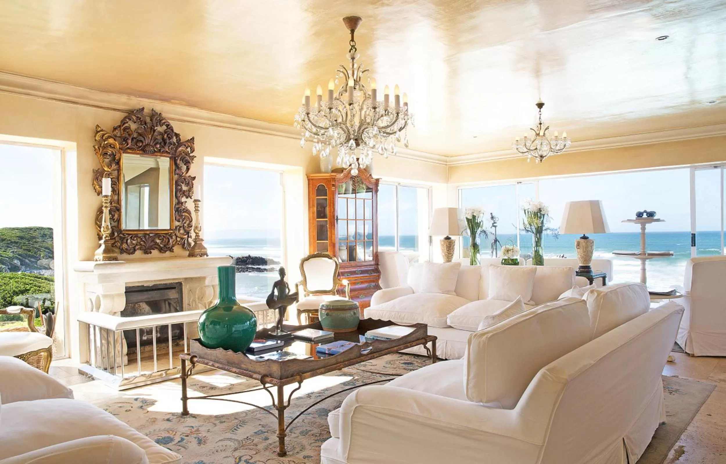 Library in Birkenhead House