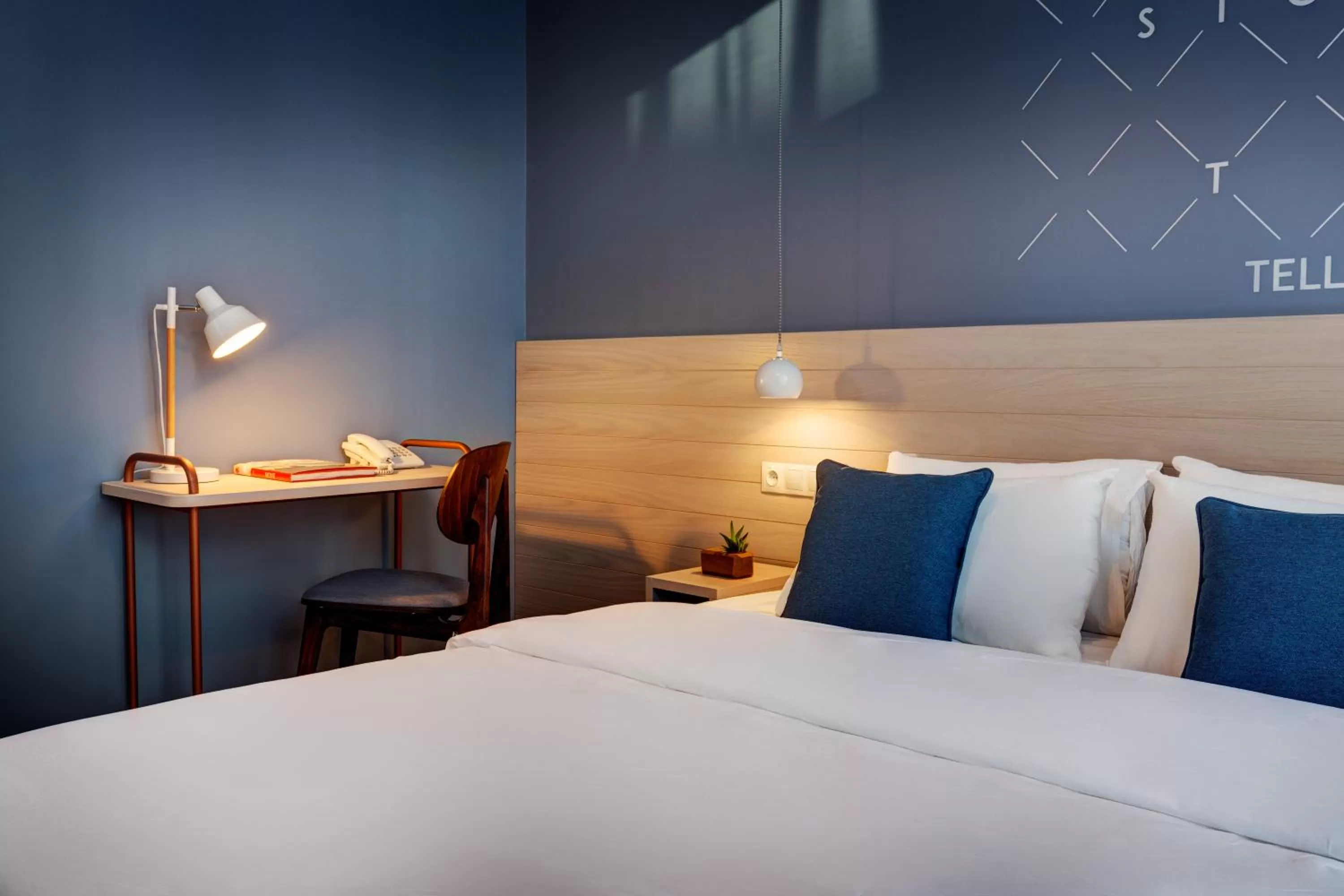 Living room, Bed in Colors Urban Hotel Thessaloniki