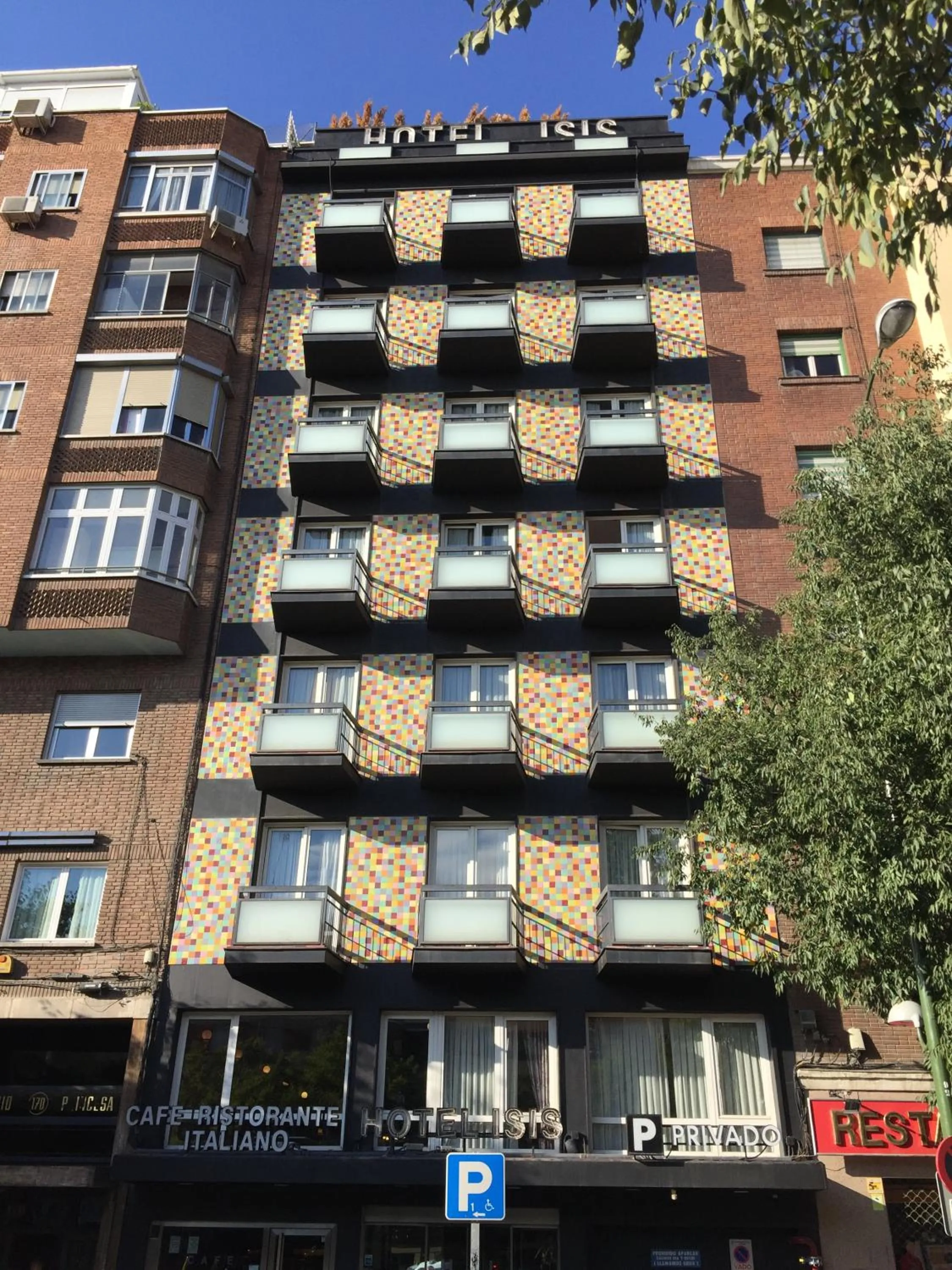 Facade/entrance in Hotel Madrid Río