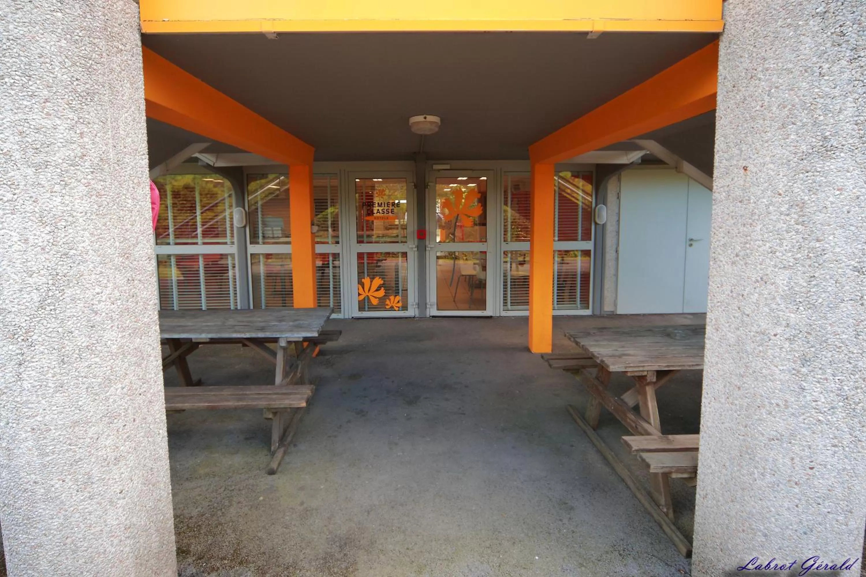 Patio in Premiere Classe Ales - Anduze