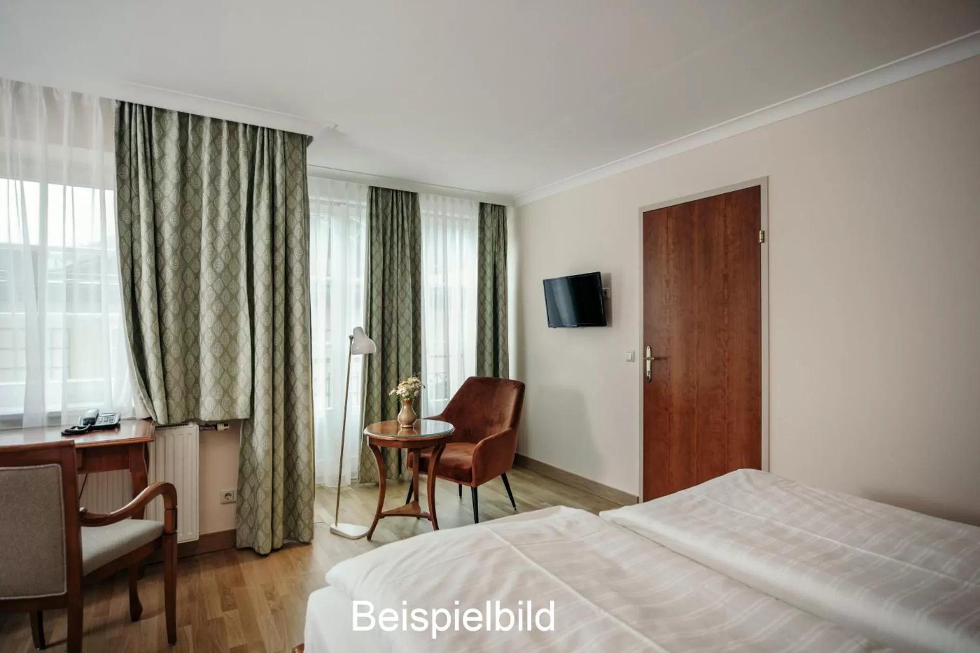 Photo of the whole room, Bed in Hotel Goldener Ochs