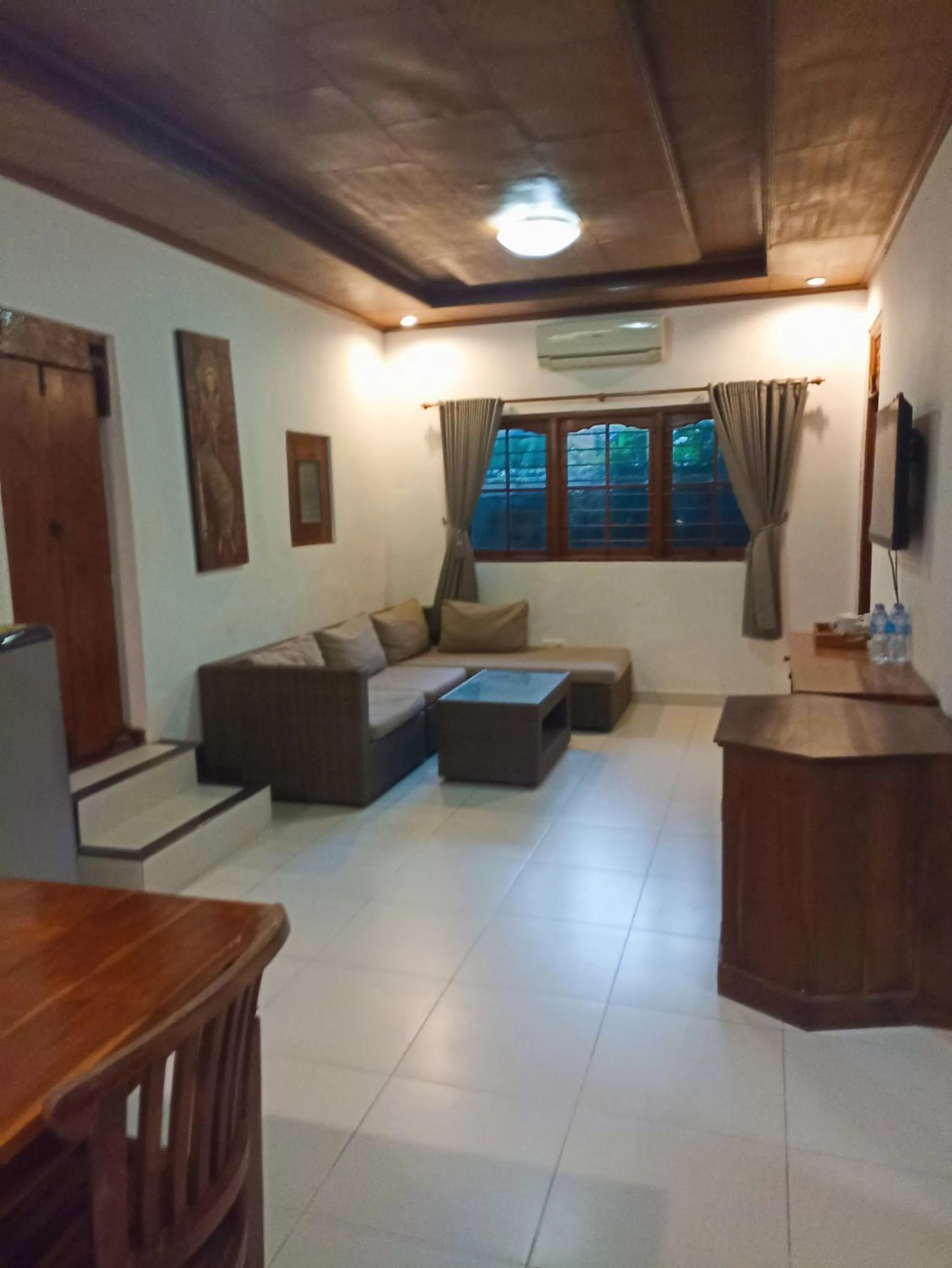 Bed in Kusnadi Hotel