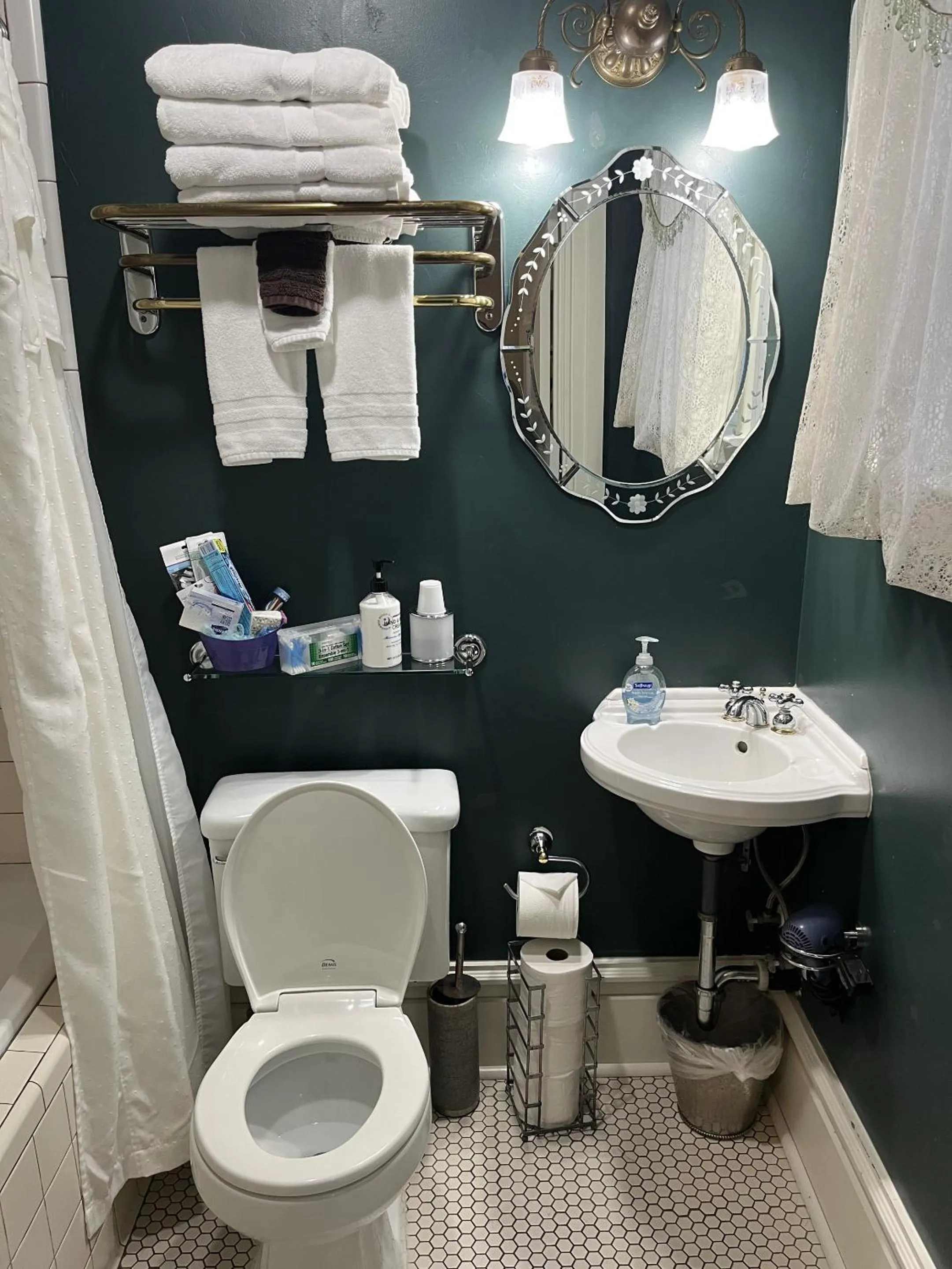 Bathroom in Abbey House Inn