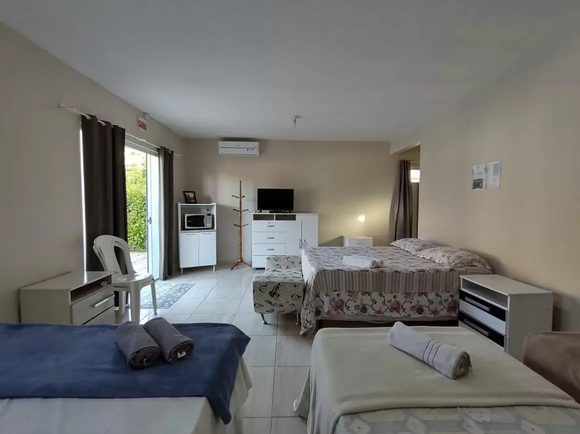 Family Suite with Balcony in Recanto Armação Pousada