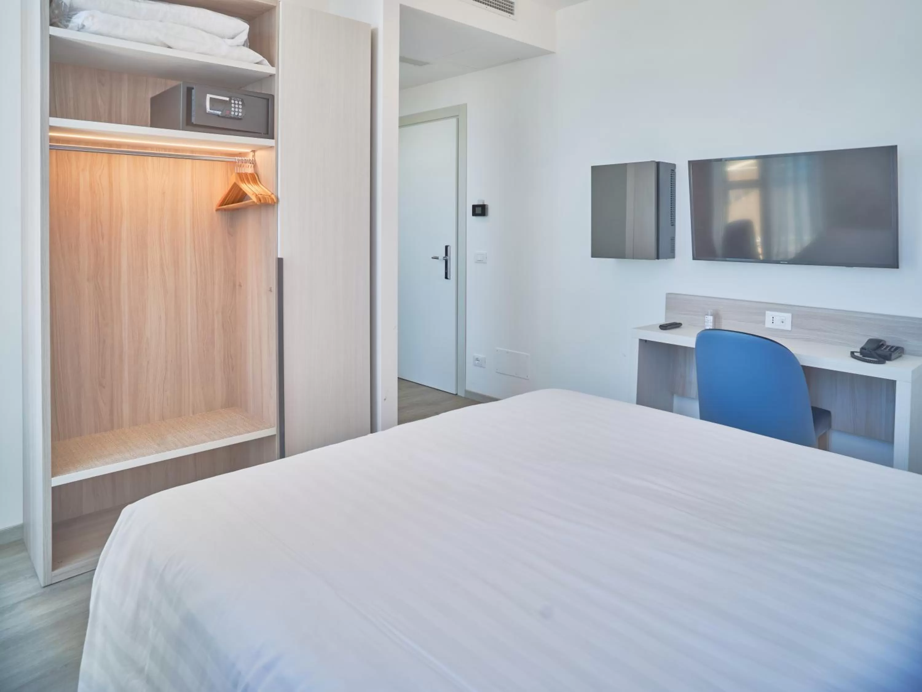 Decorative detail, Bed in Hotel Medusa