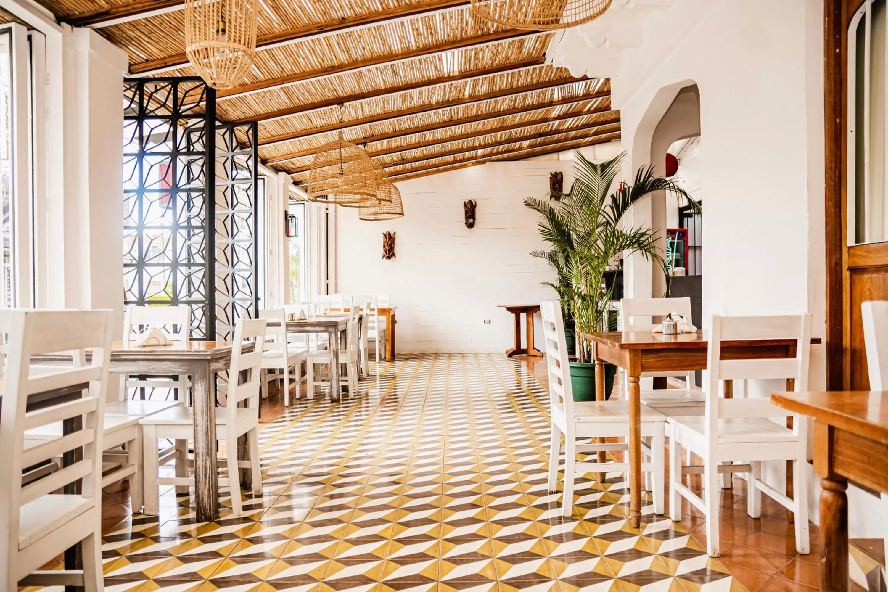 Restaurant/places to eat in Hotel Luz de Luna