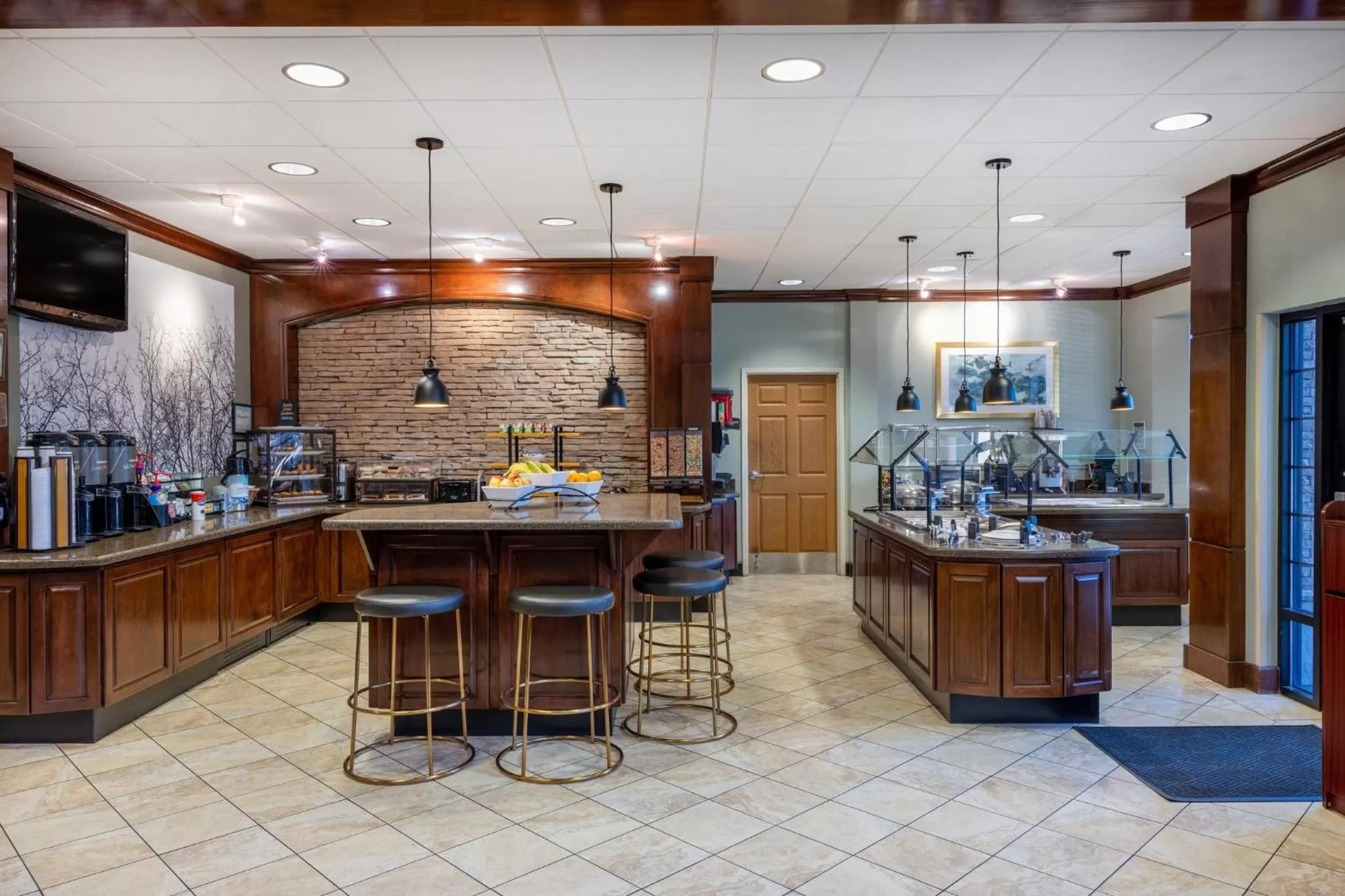 Restaurant/places to eat in Staybridge Suites Wilmington East by IHG
