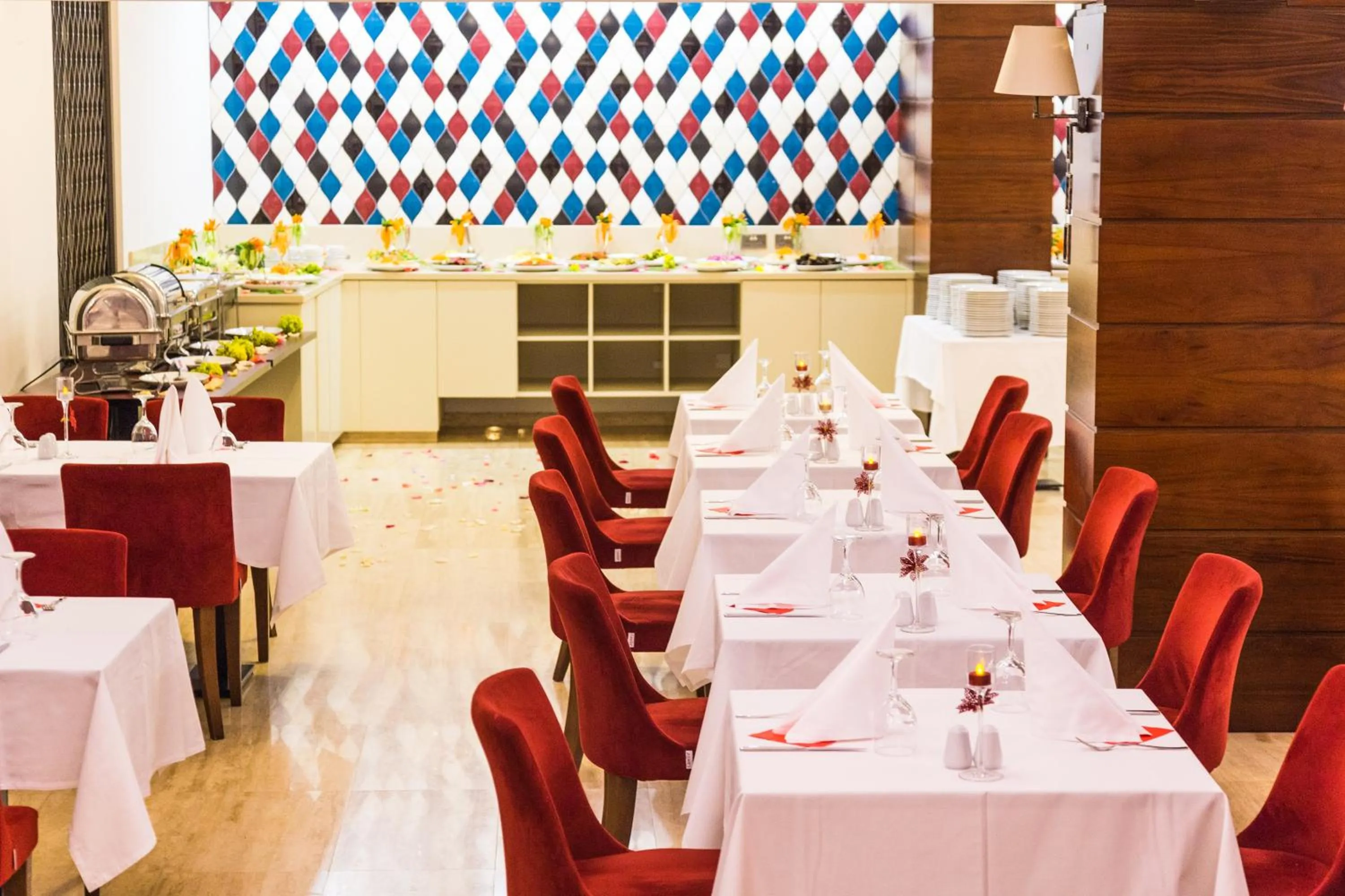 Restaurant/places to eat in Port View Hotel