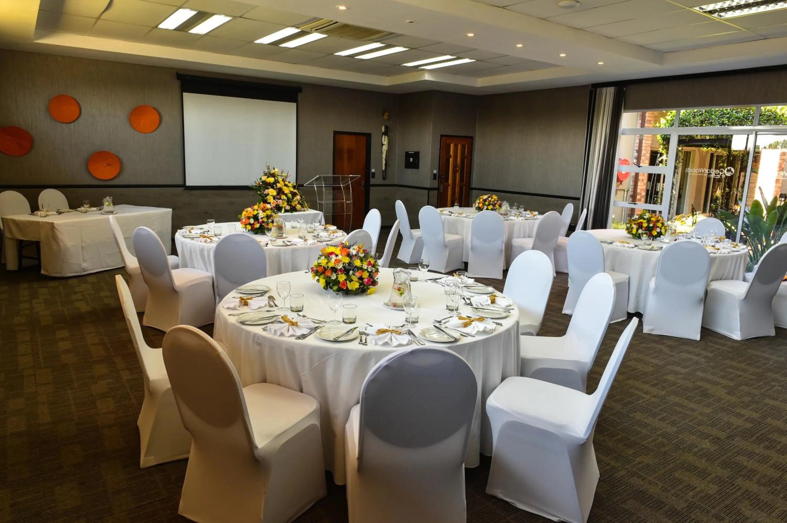 Business facilities in CedarWoods of Sandton