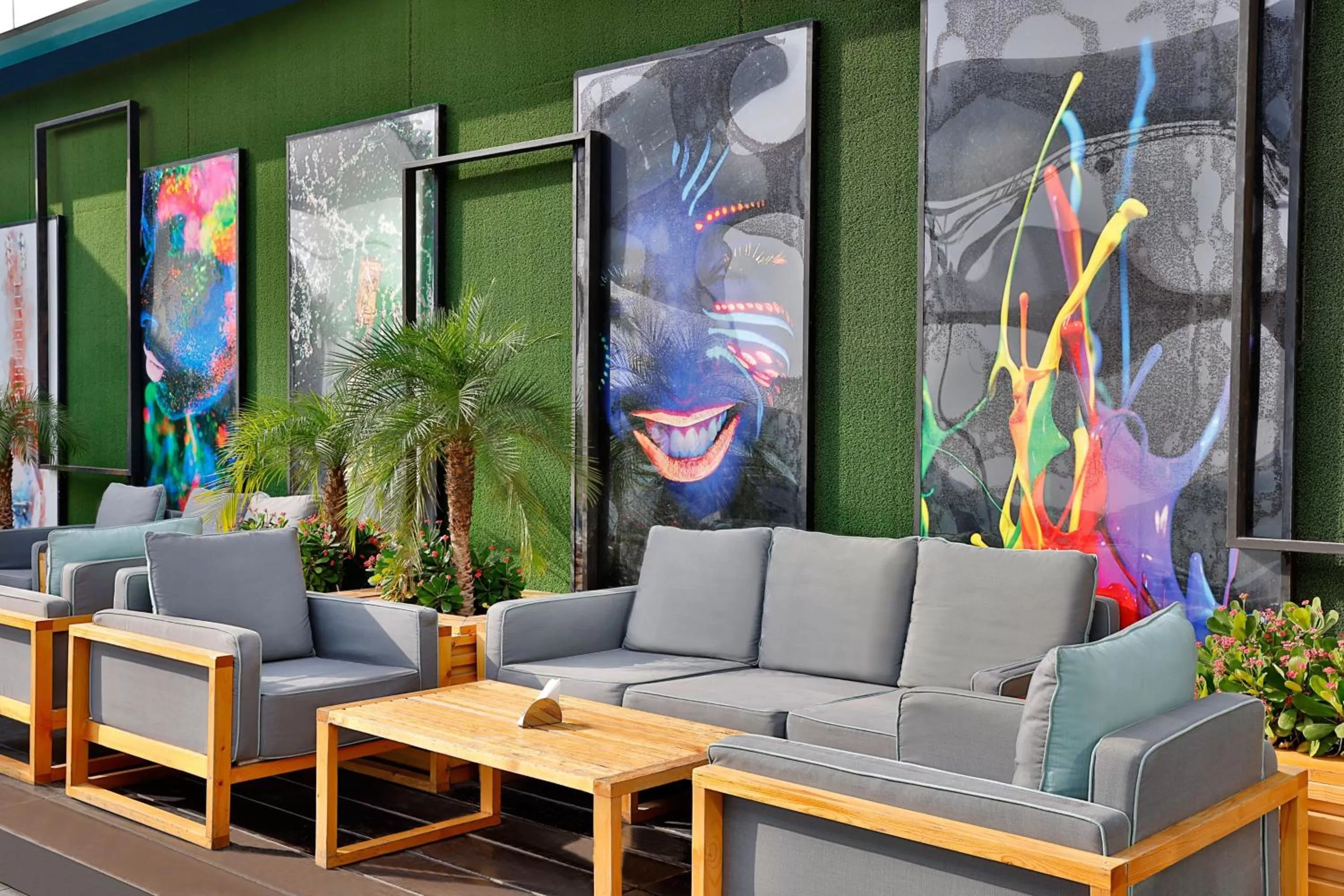 Lounge or bar in Element Al Mina, Dubai Jumeirah