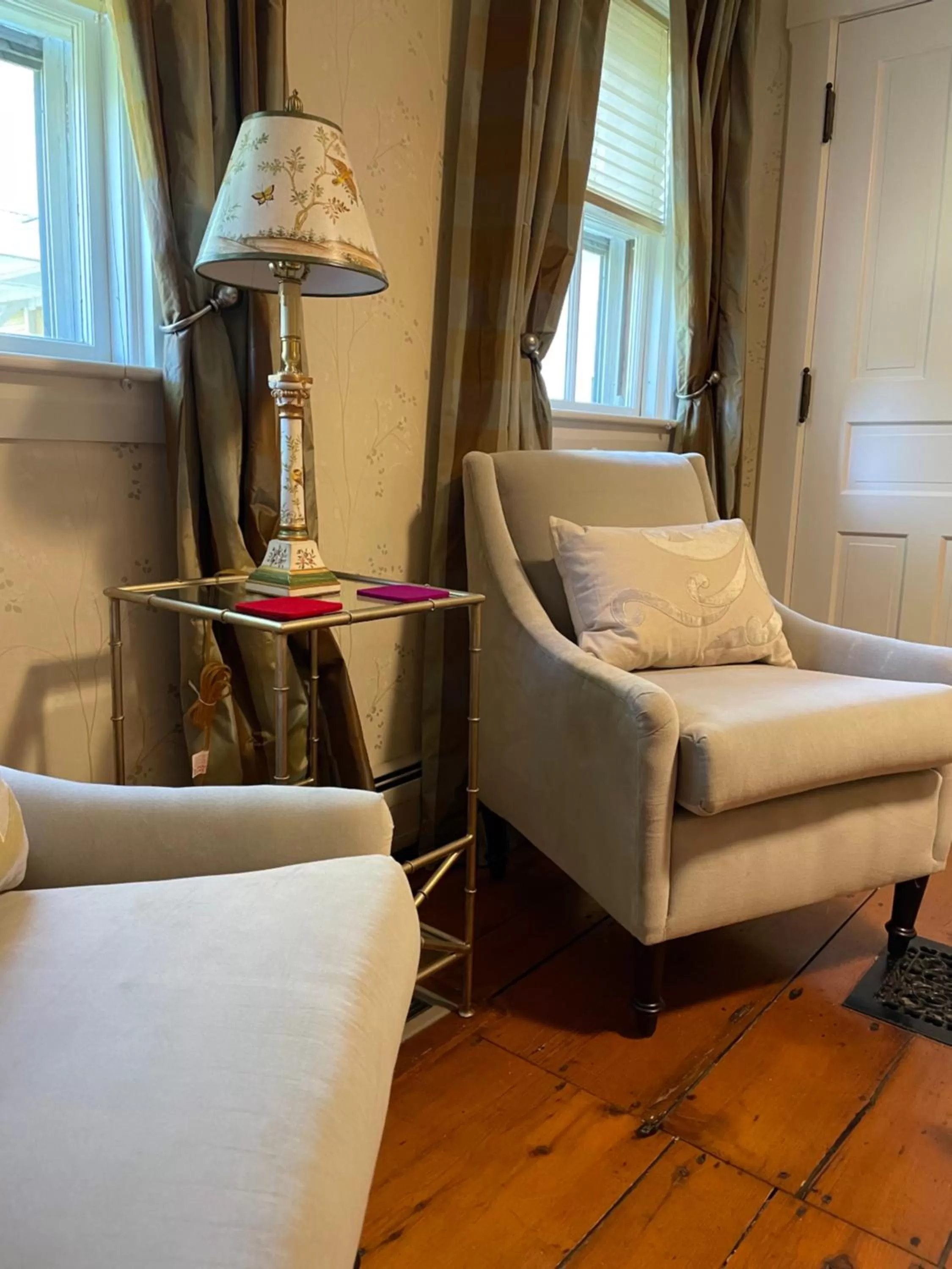 Bed in Jackson House Inn