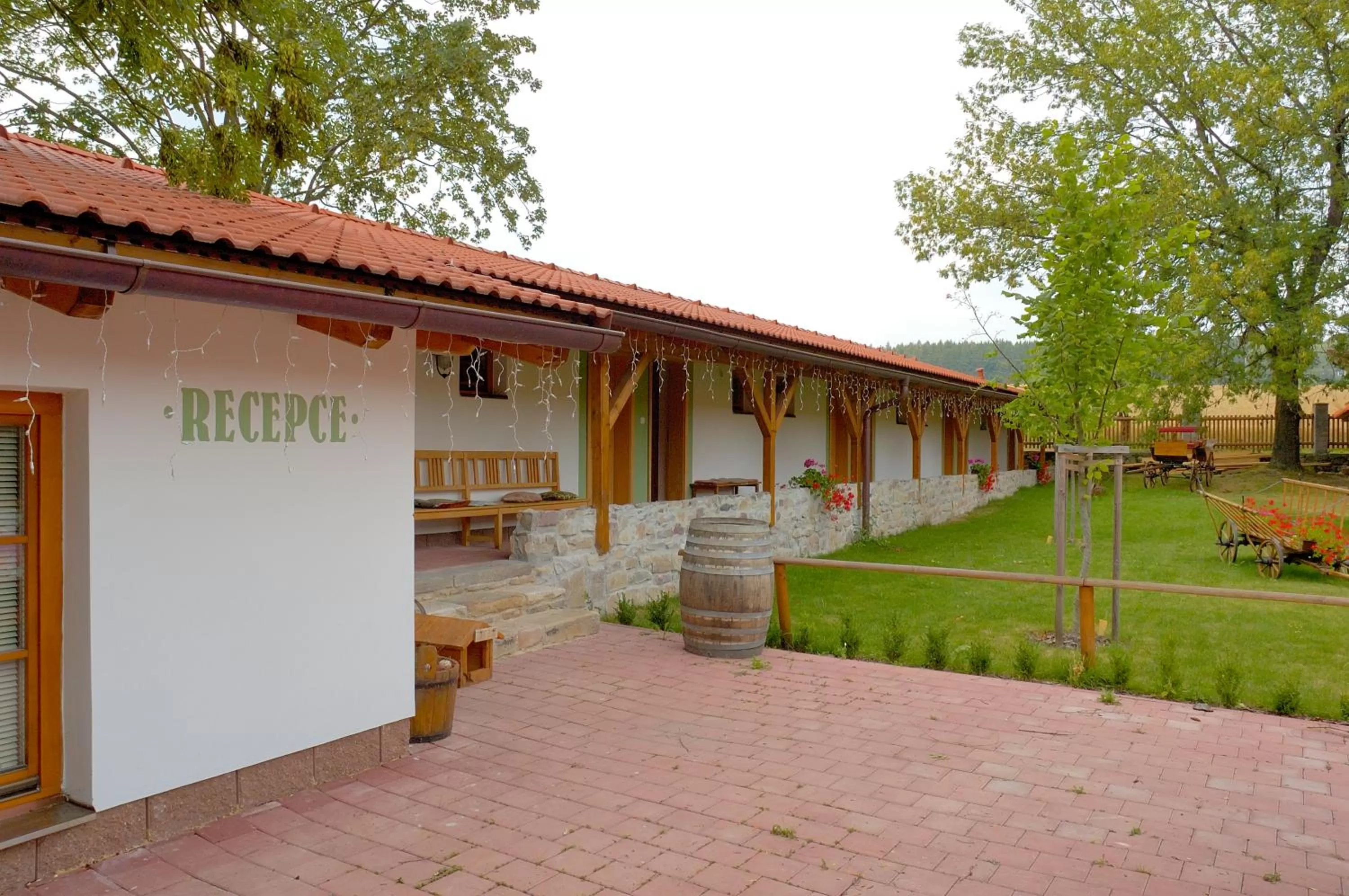 Facade/entrance in Hotel Na Statku Mirošov