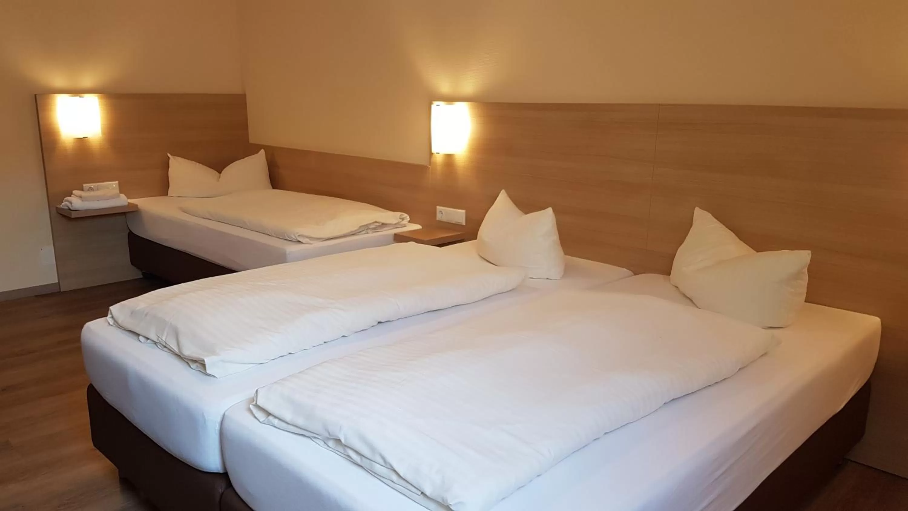 Photo of the whole room, Bed in Hotel-Restaurant Stern