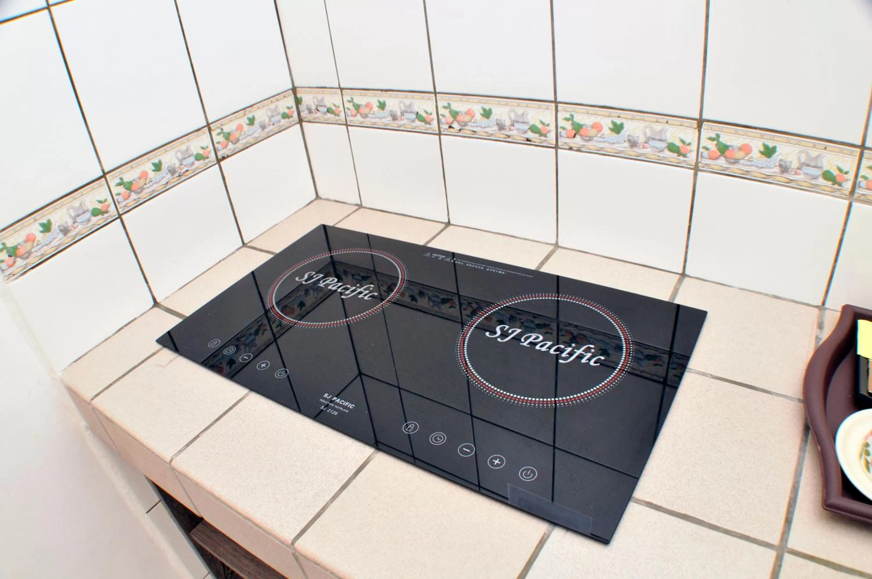 Kitchen or kitchenette in Promenade Service Apartment