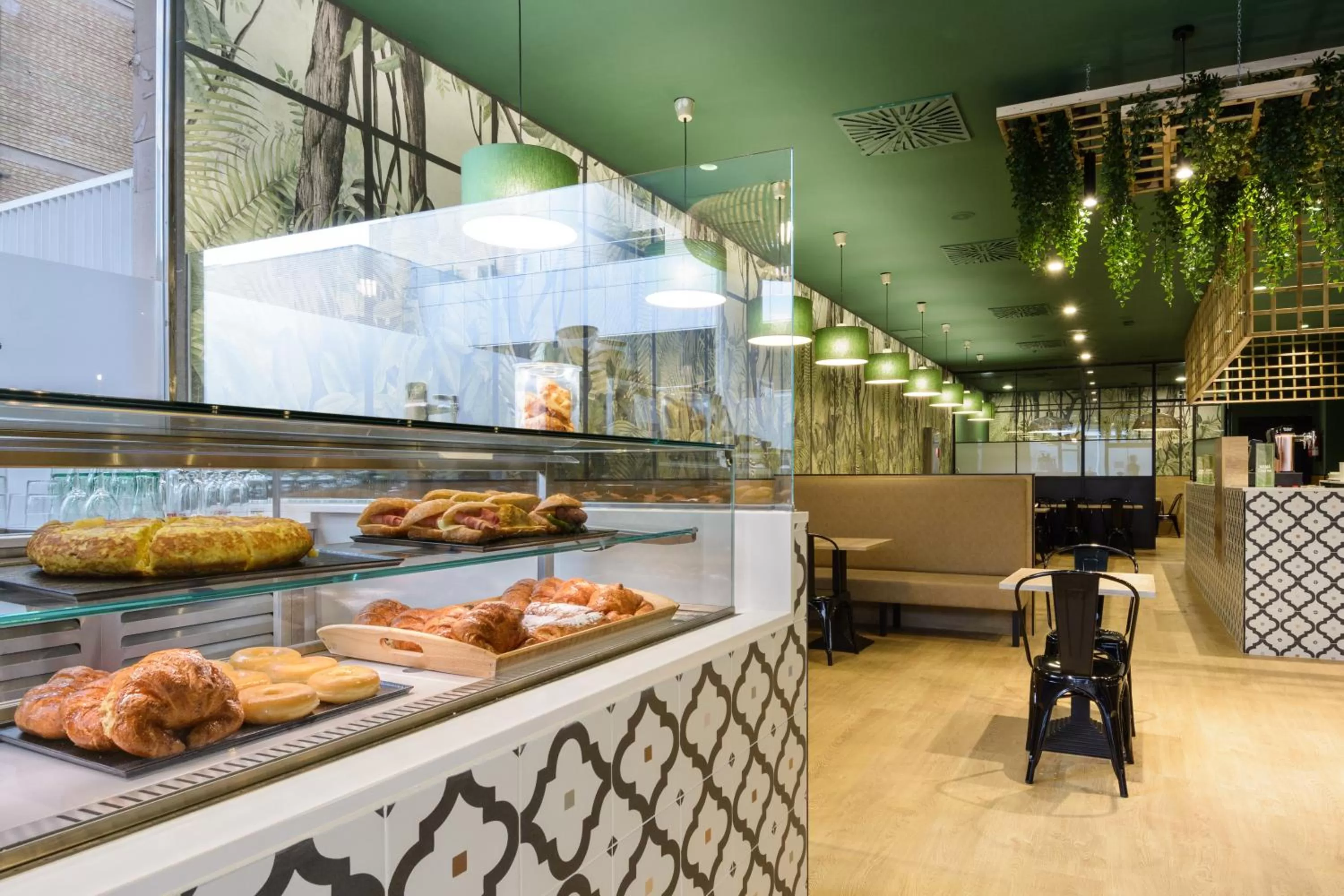 Food and drinks in U Hotel Villa-Gomá