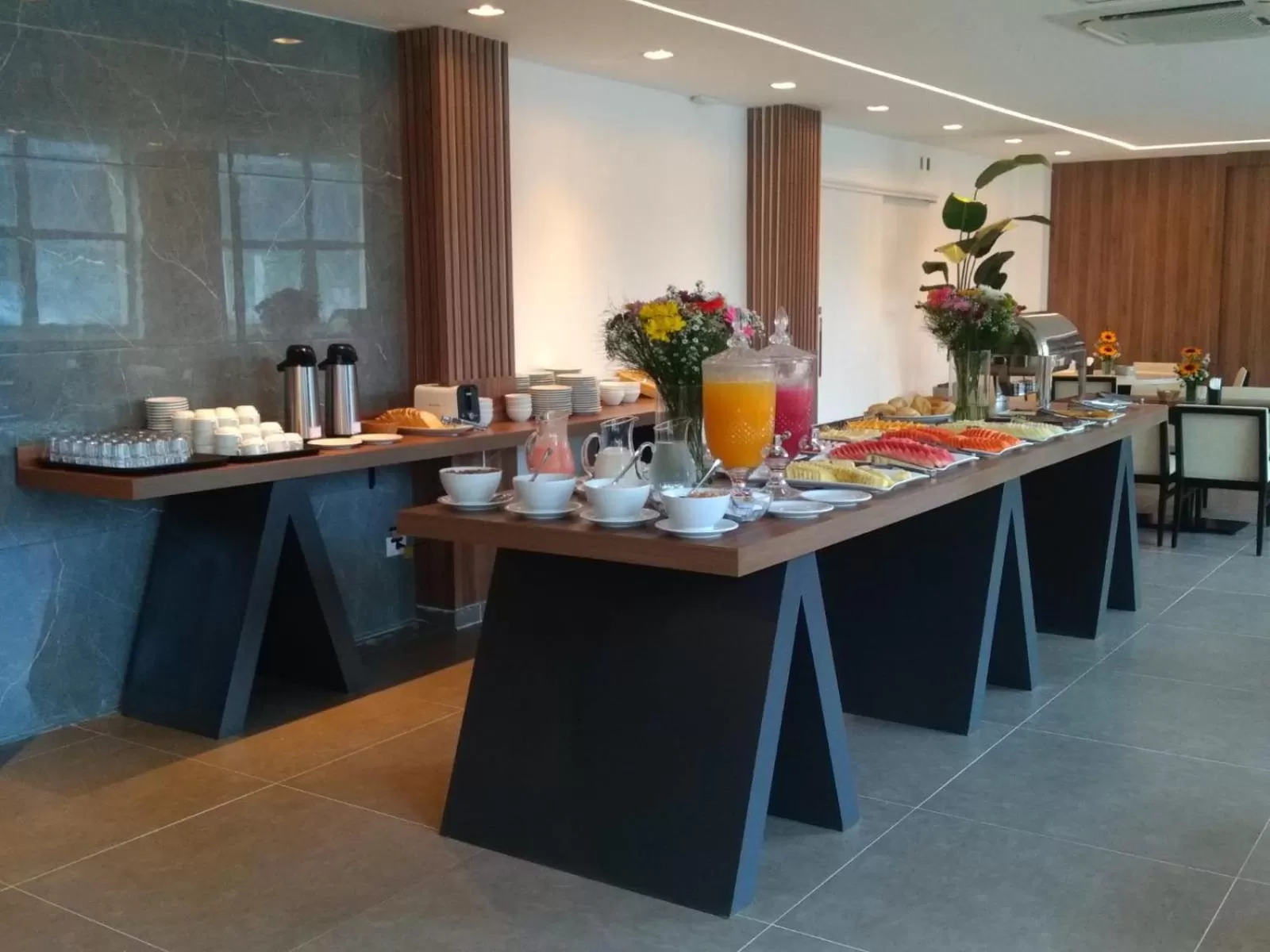 Breakfast in Hotel Global Grupos