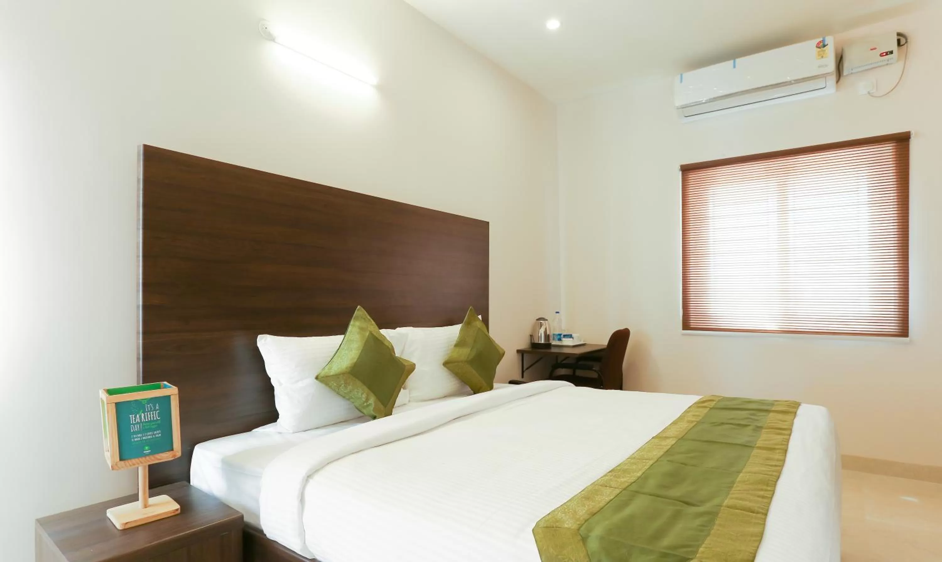 Bedroom, Bed in Treebo Hi Line Apartments Kalapatti