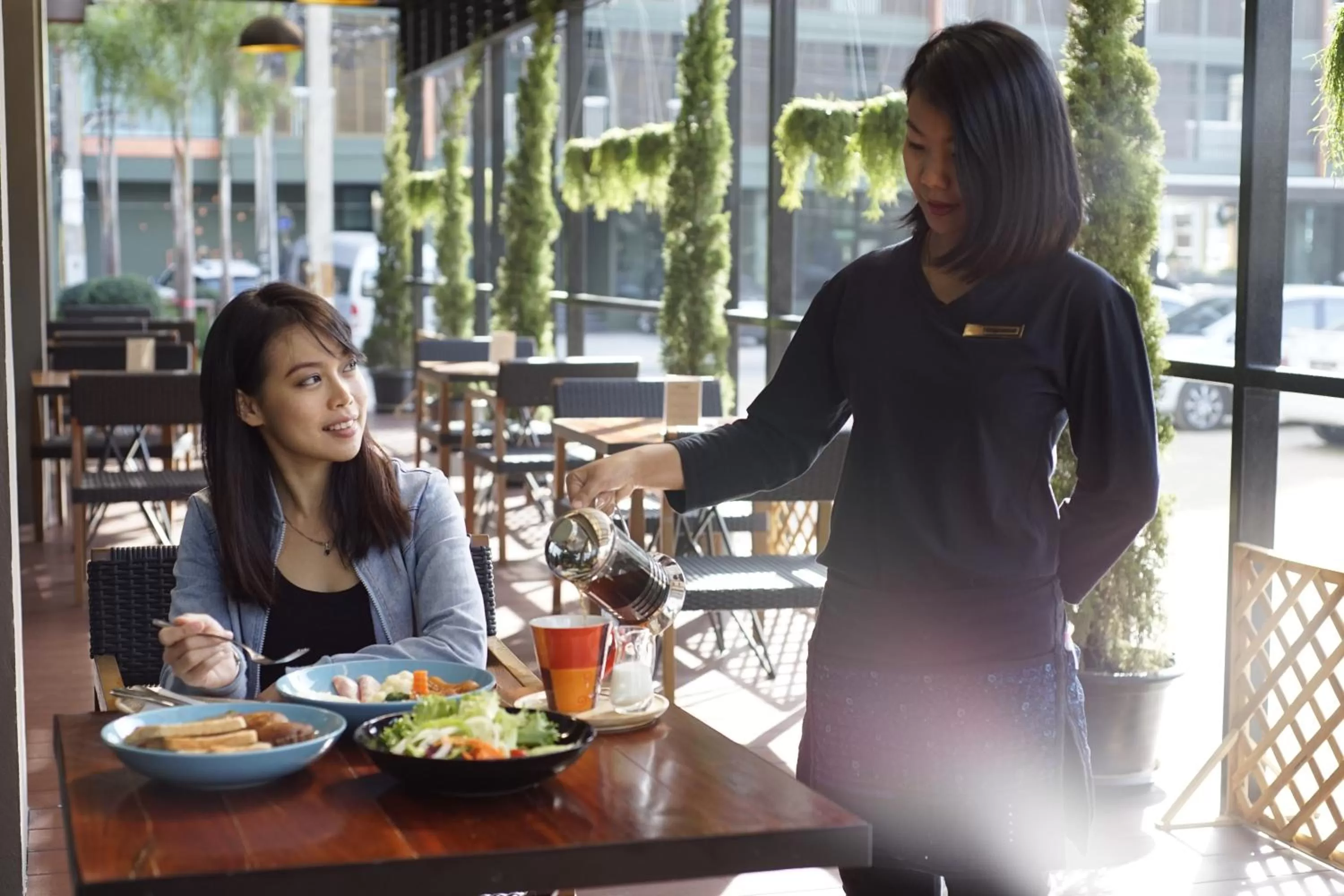 Restaurant/places to eat in Cmor by Recall Hotels SHA Extra Plus