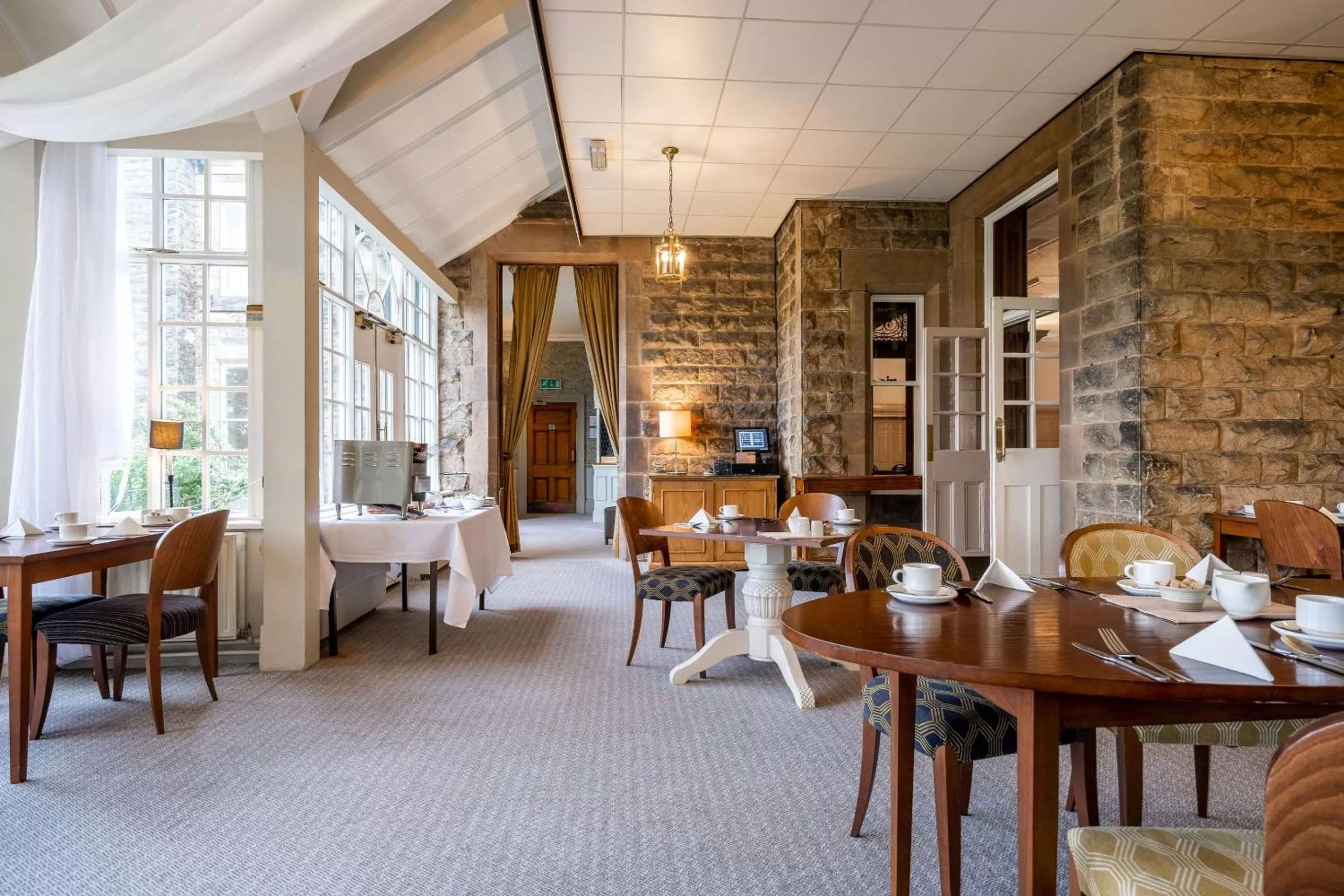 Restaurant/places to eat in Makeney Hall Hotel