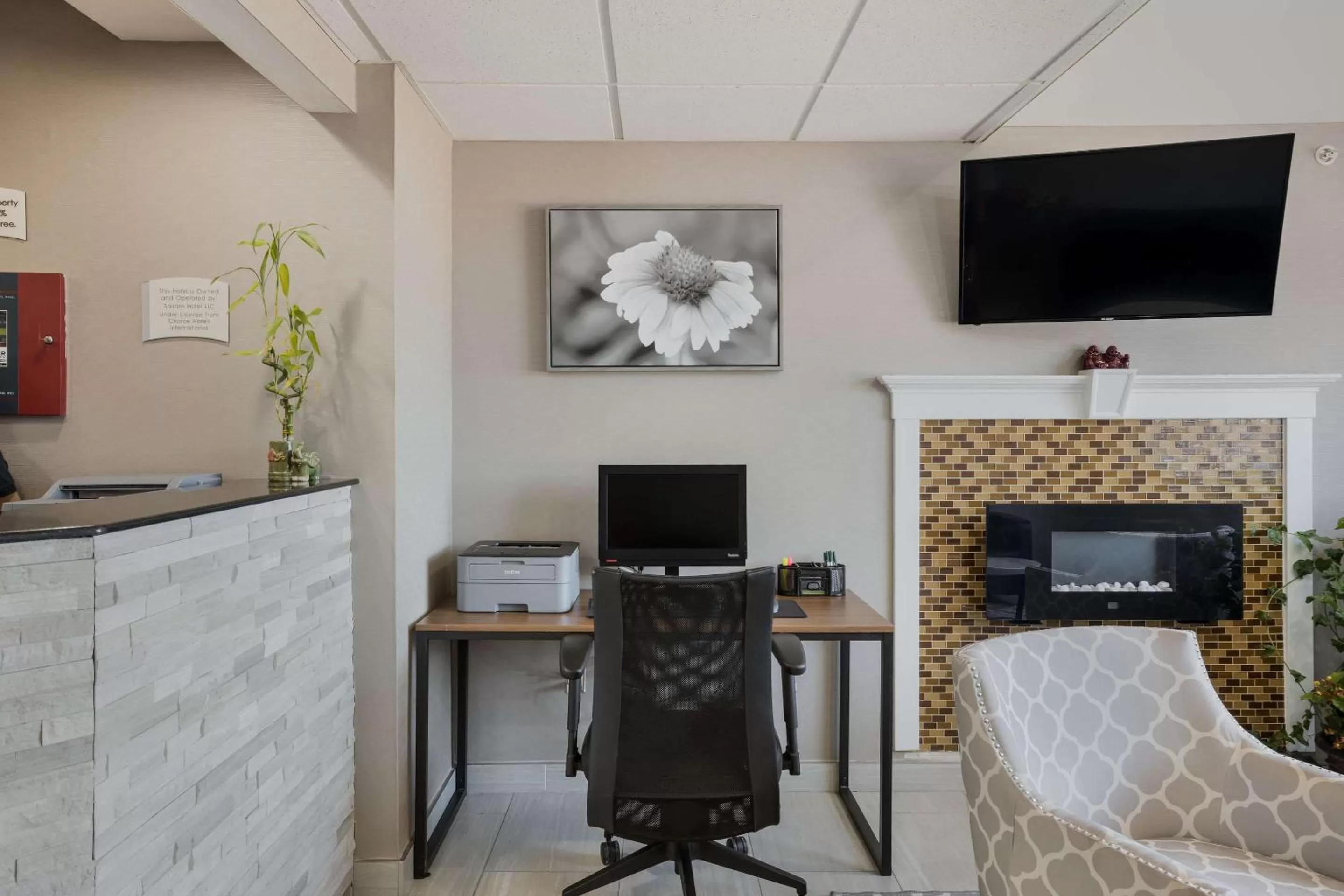 Business facilities in Quality Inn & Suites Blue Springs - Kansas City