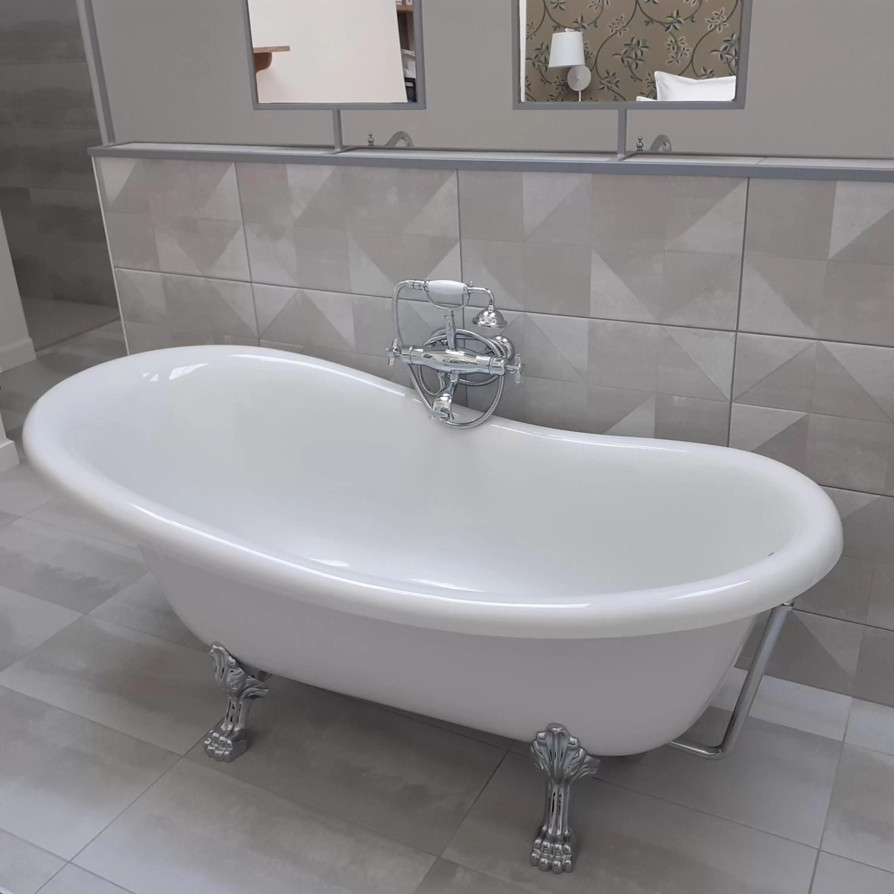 Bathroom in Le Charles V