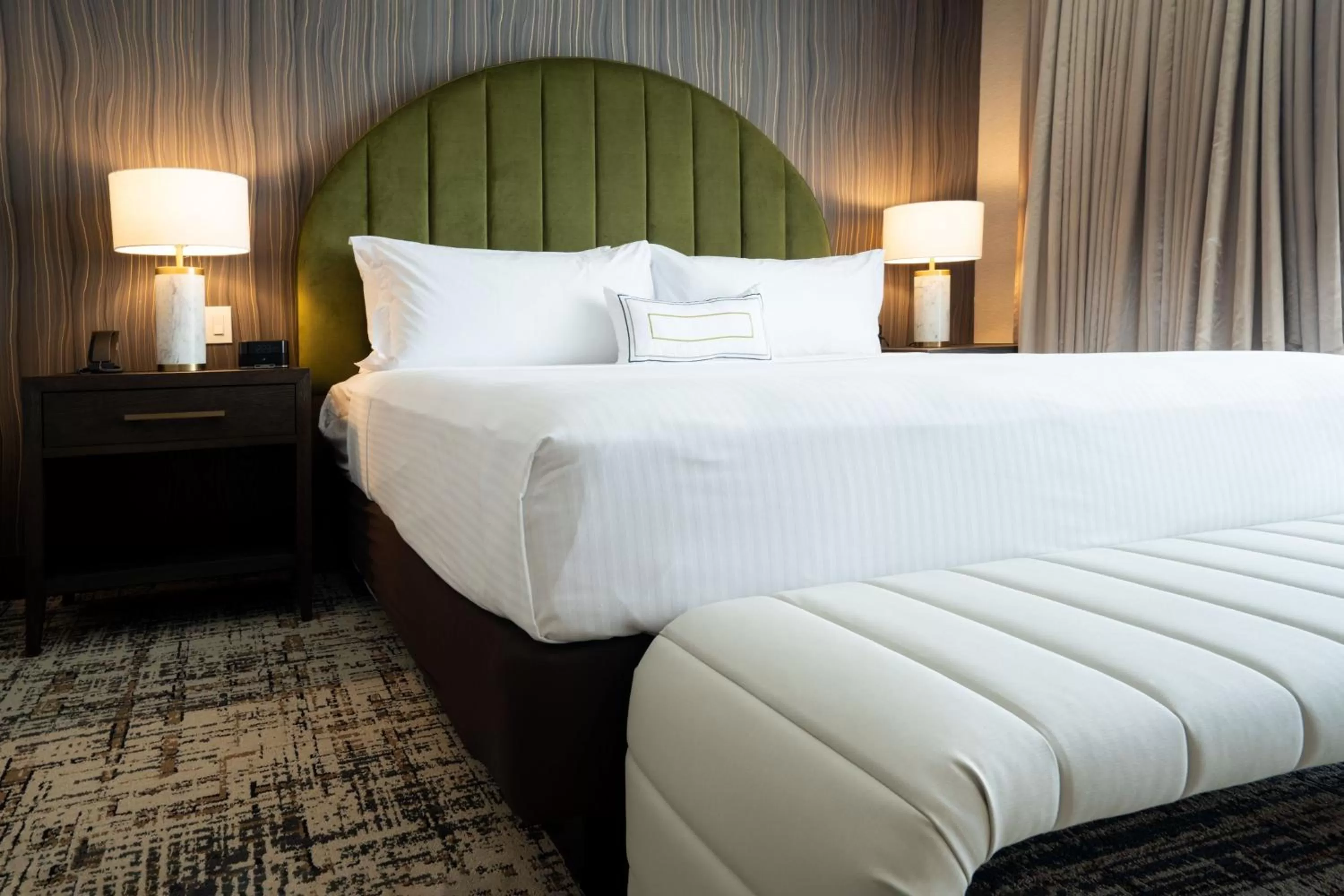 Bedroom, Bed in SpringHill Suites by Marriott Chicago Chinatown