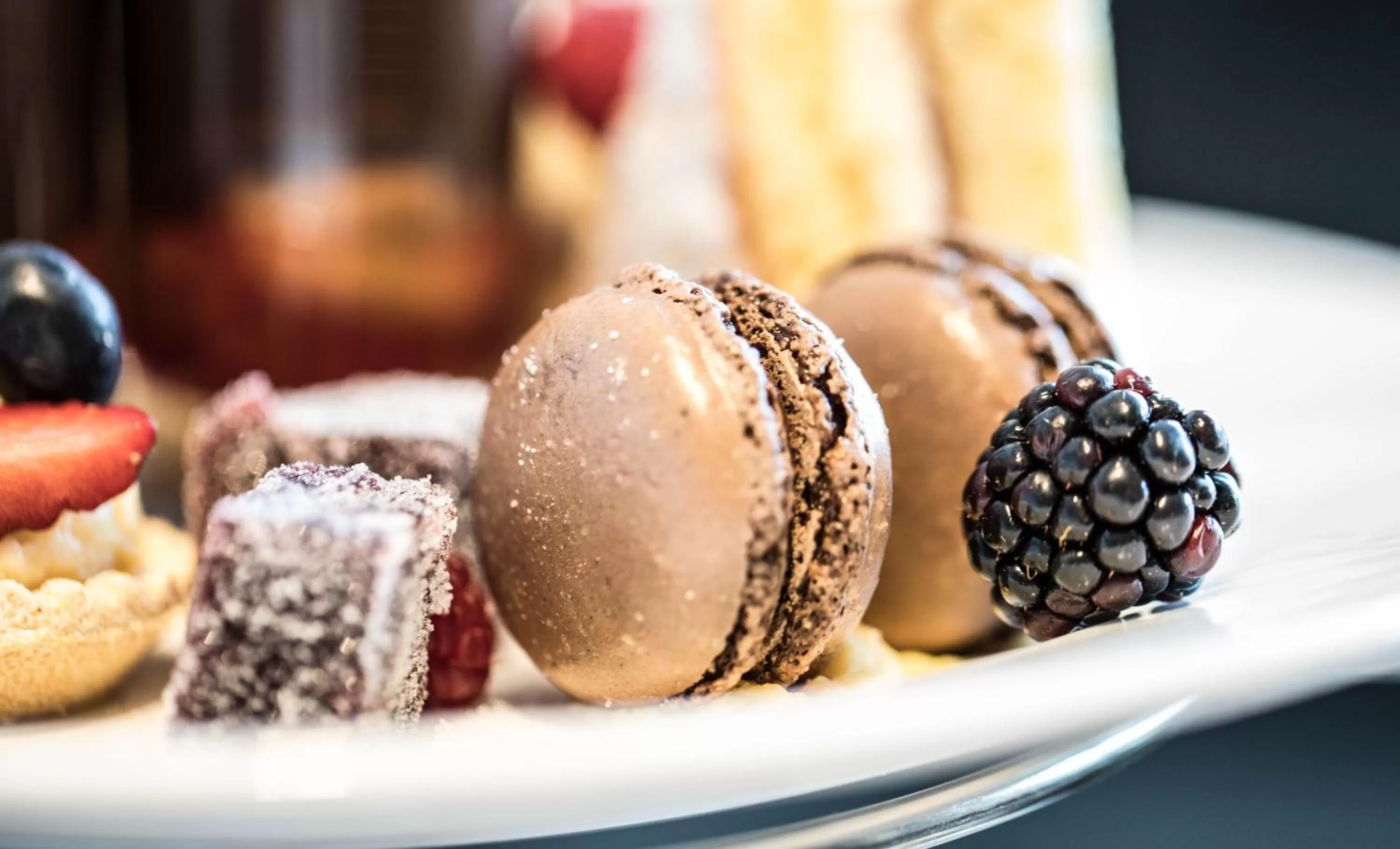 Restaurant/places to eat in Low Wood Bay