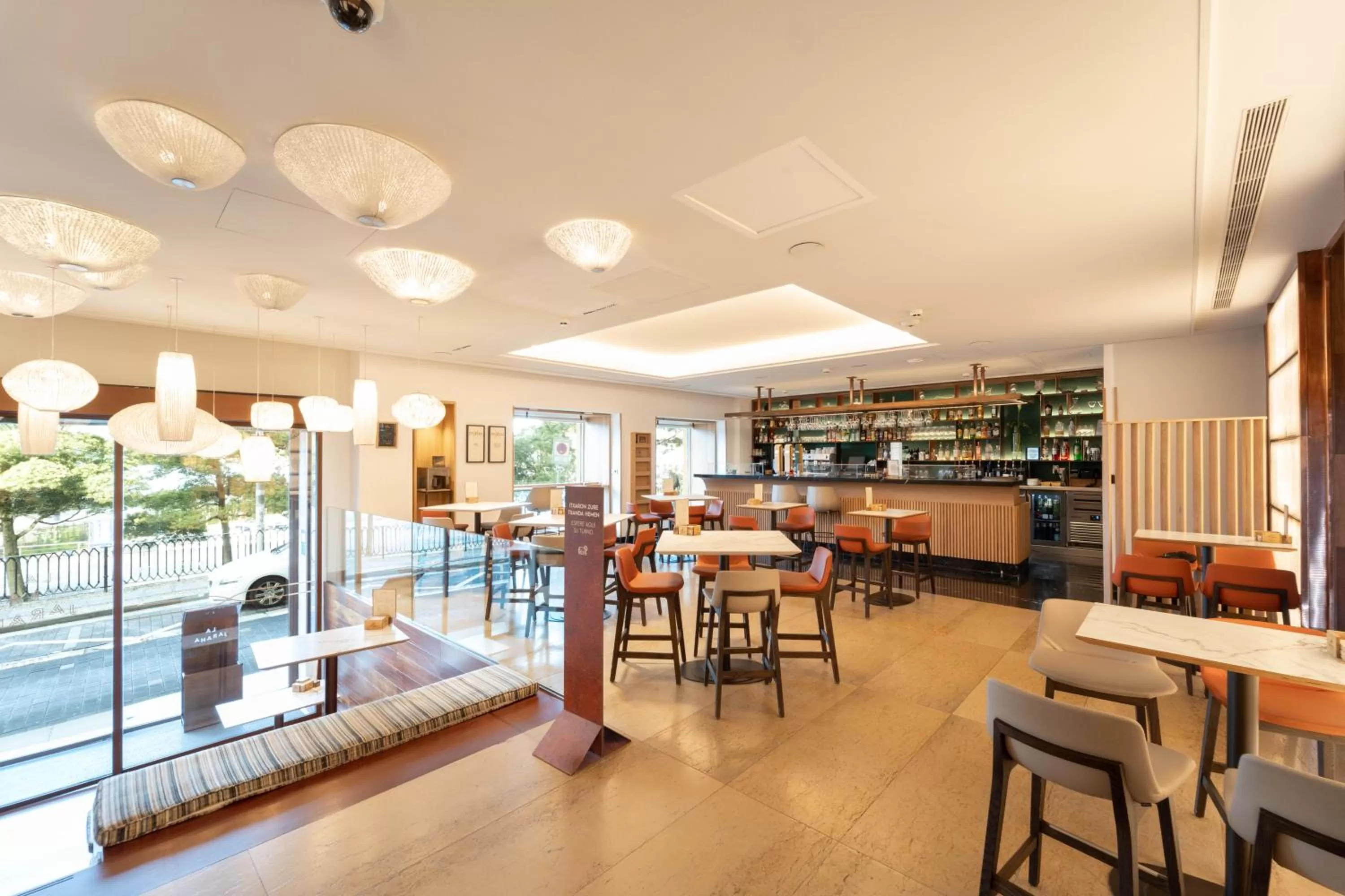 Restaurant/places to eat in Lasala Plaza Hotel - Adults Only