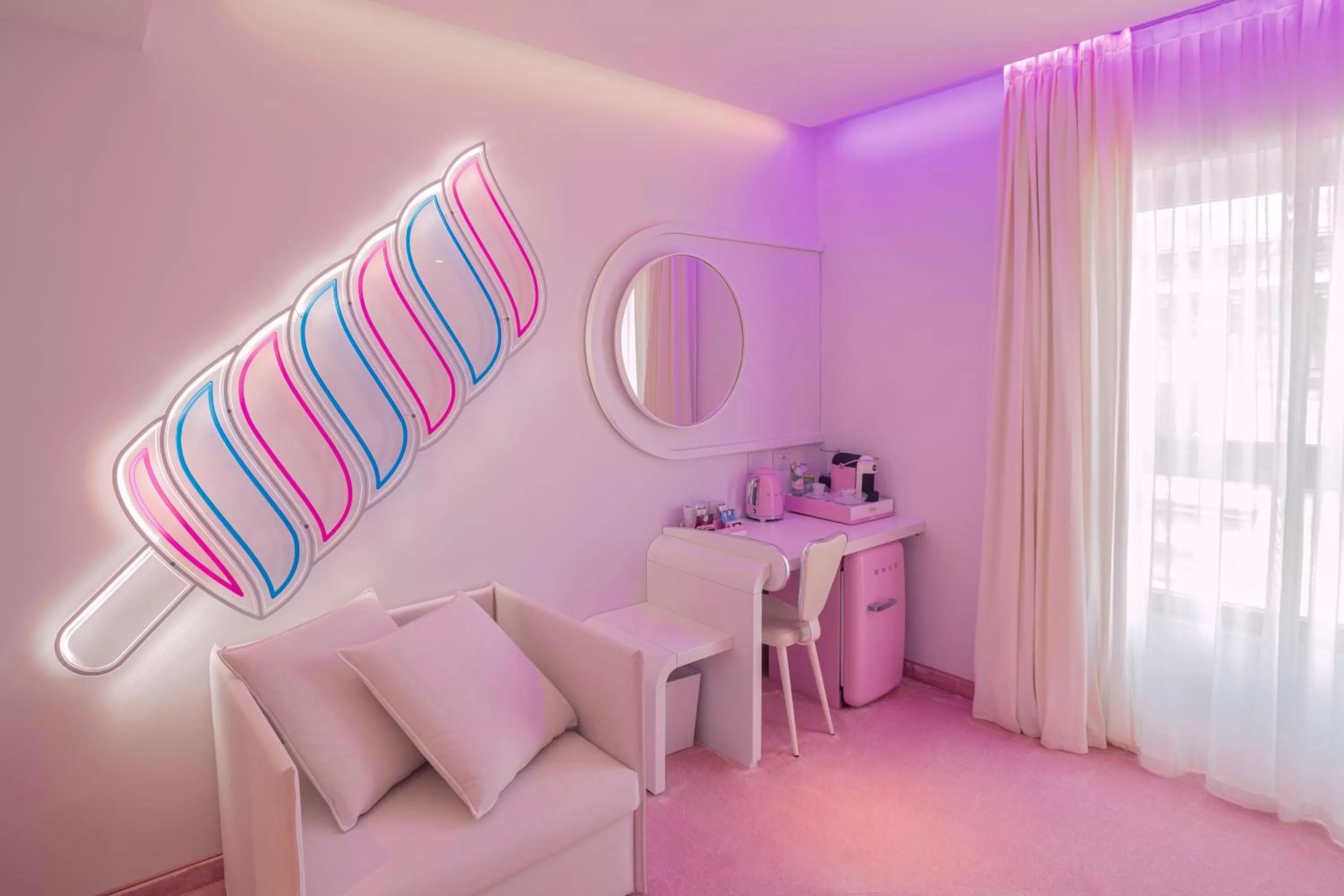 Seating area in ODSweet Duomo Milano Hotel