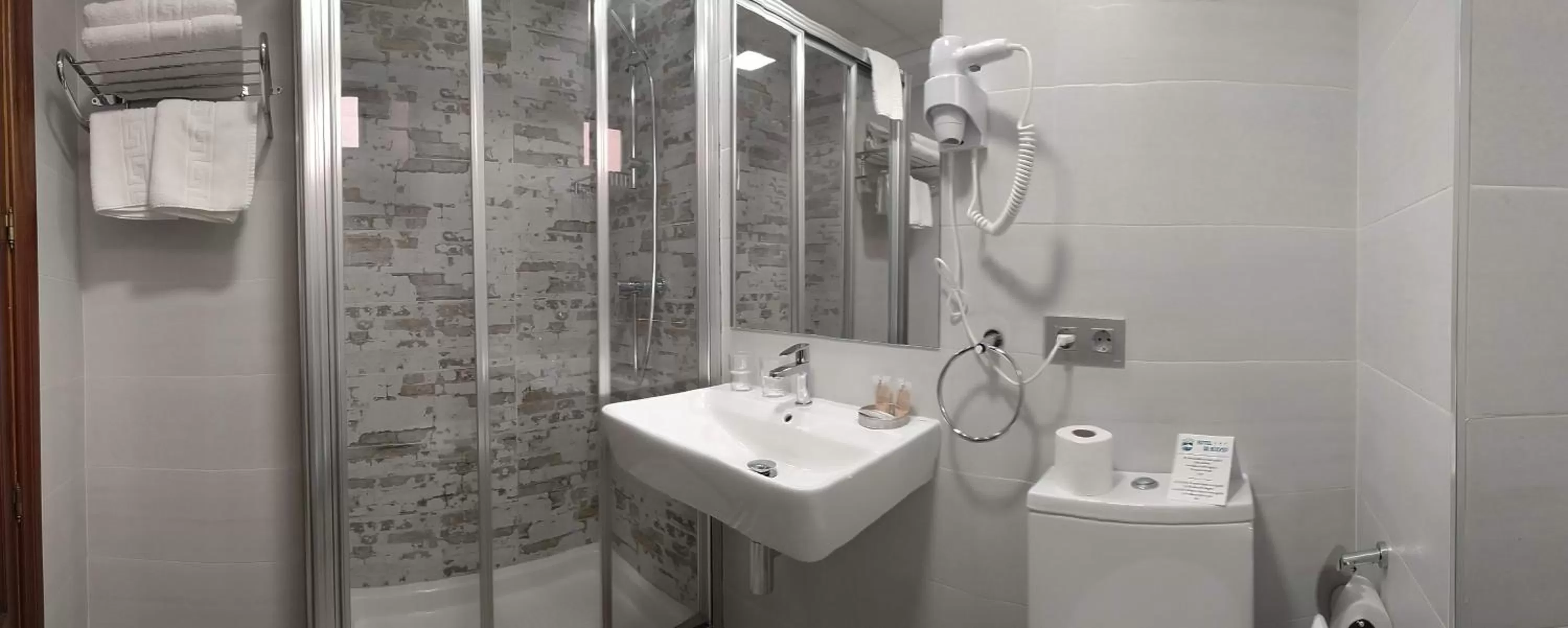 Bathroom in Las Nieves