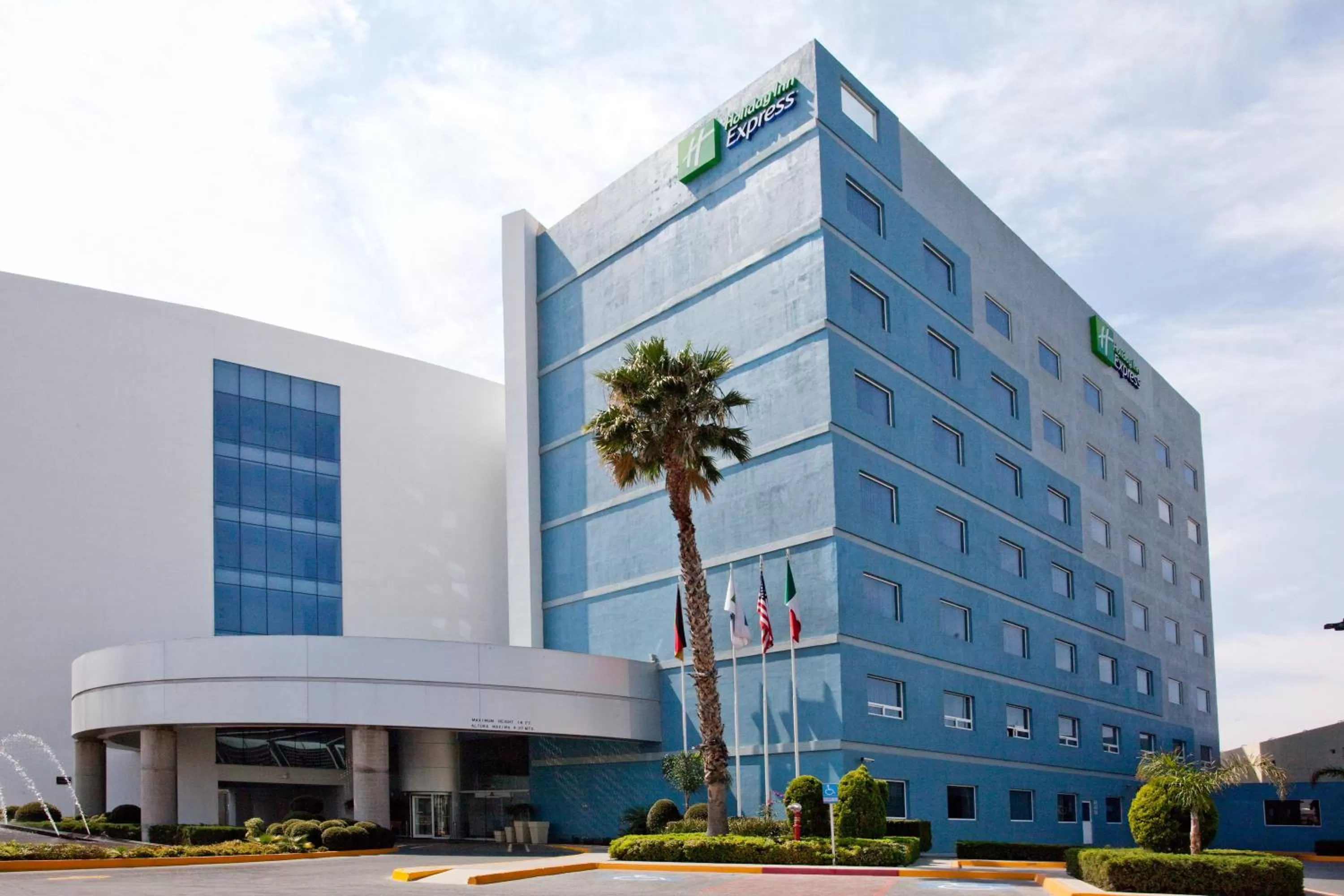 Property building in Holiday Inn Express San Luis Potosí by IHG