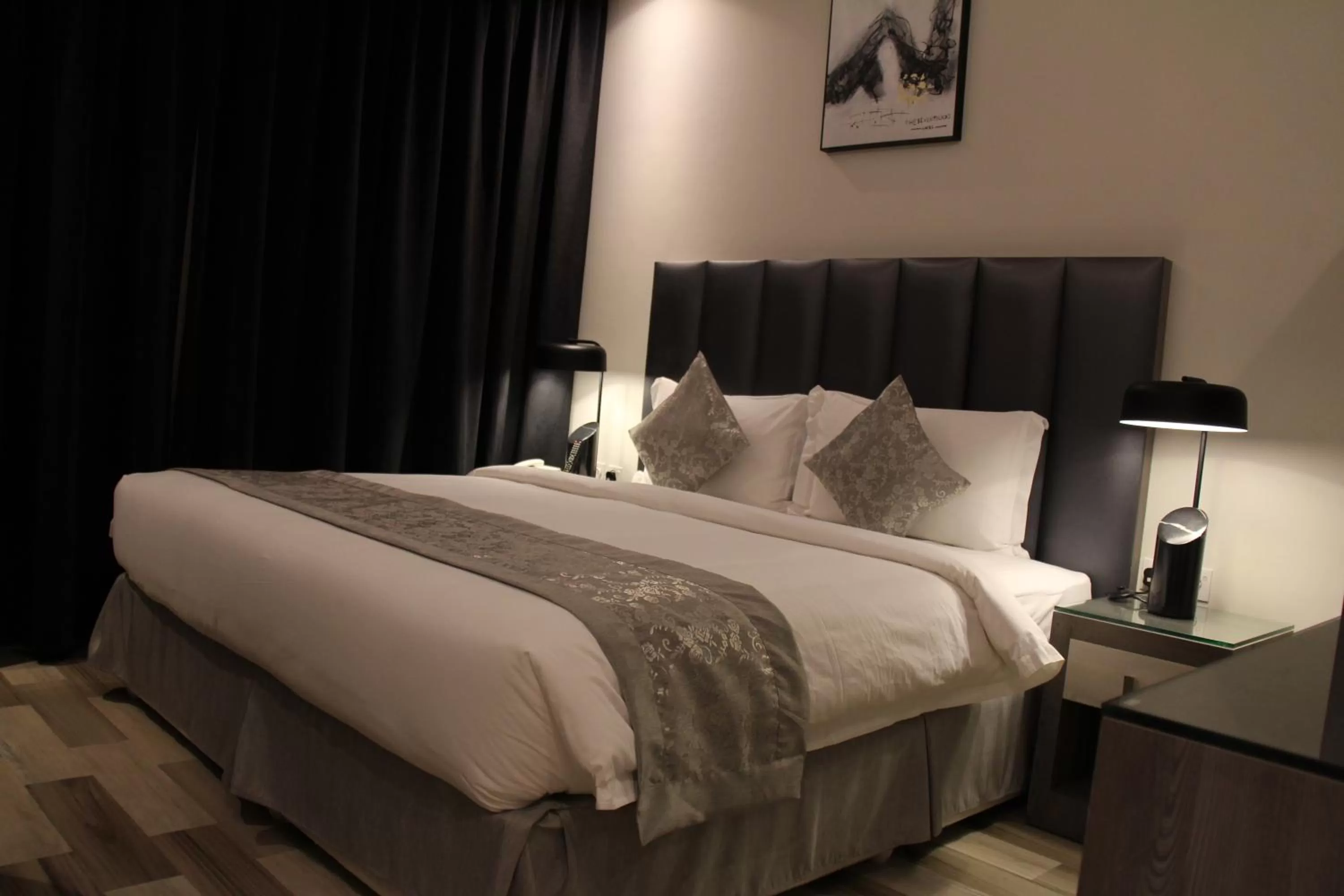 Bed in Seven Palaces