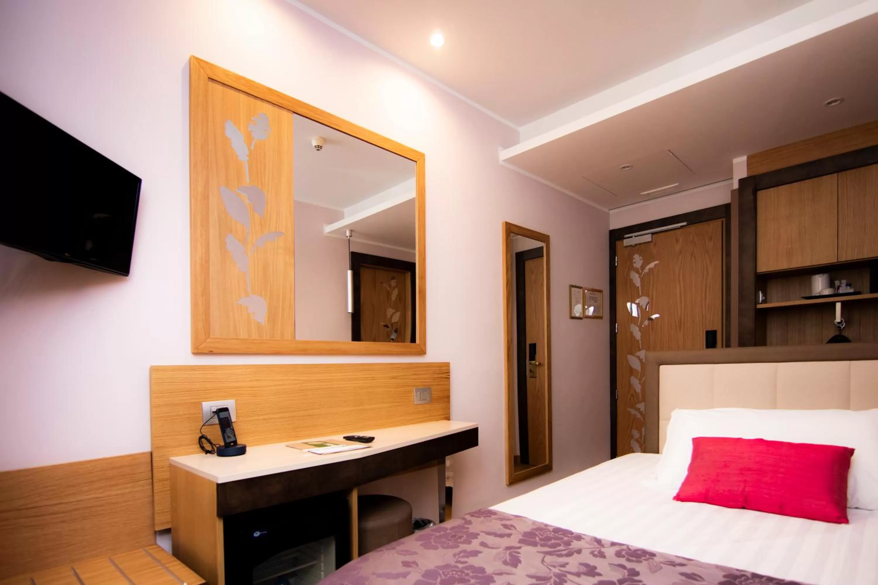 Photo of the whole room, Bed in Vibe Nazionale