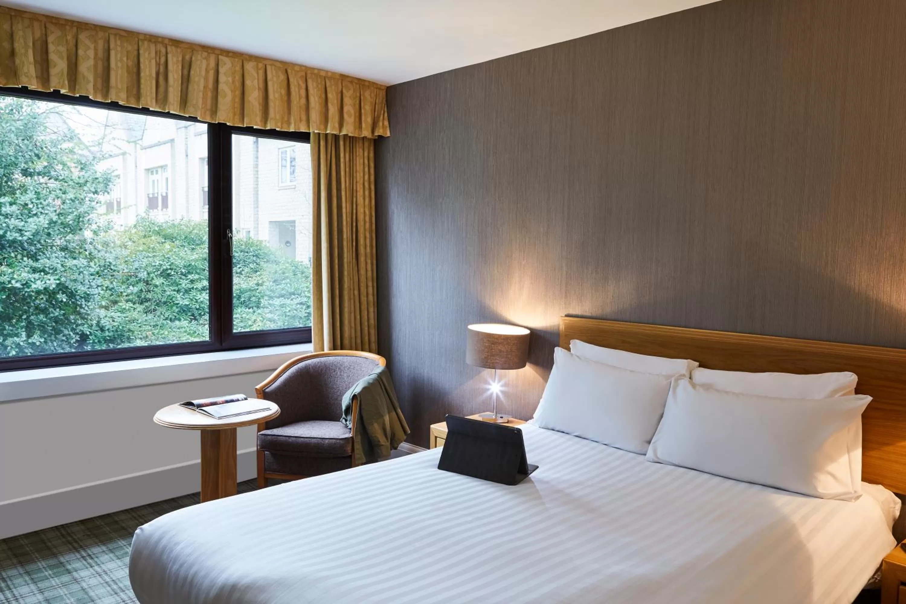 Bedroom, Bed in Mercure Sheffield Kenwood Hall & Spa