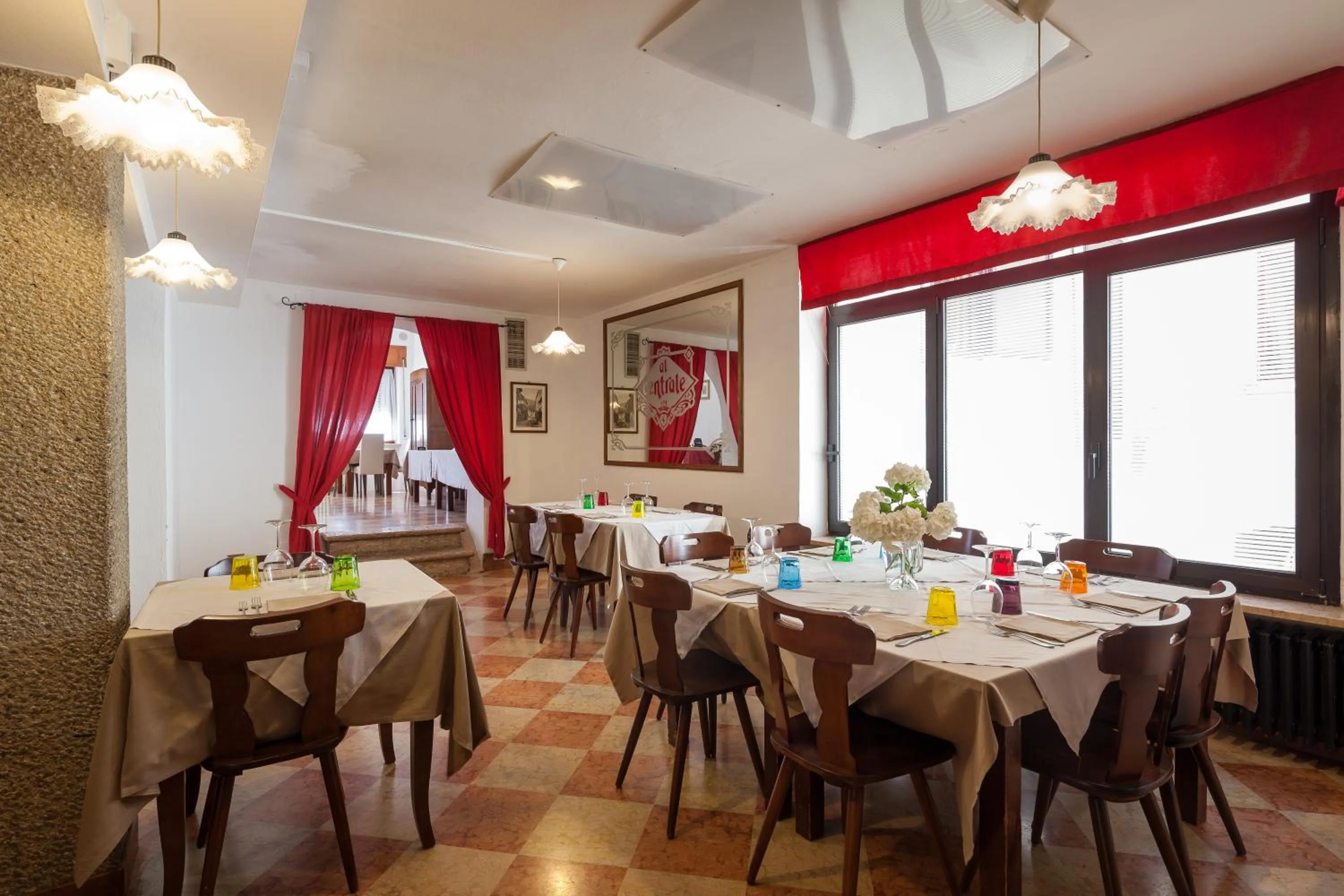 Restaurant/places to eat in Locanda Al Centrale