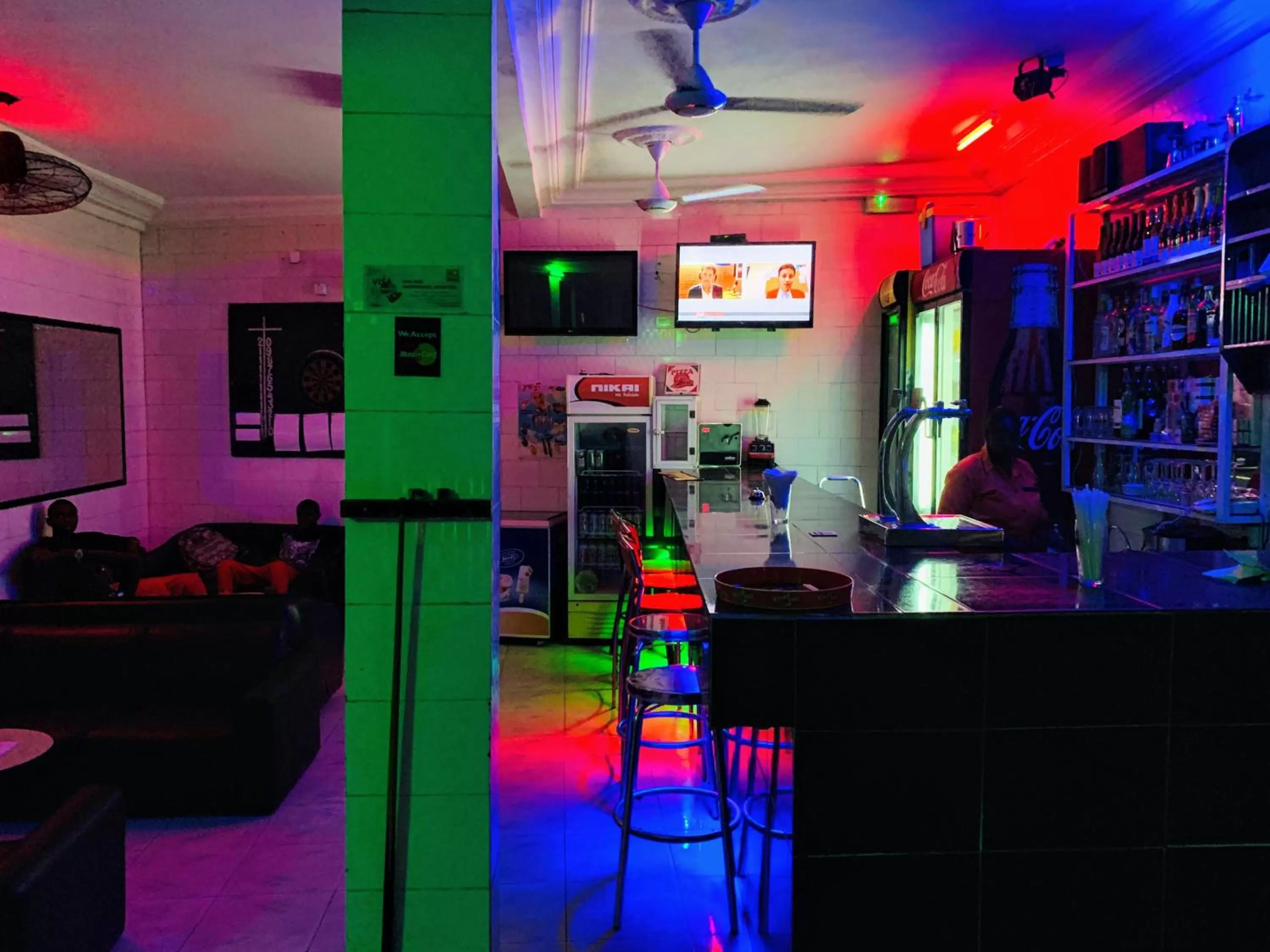 Nightclub / DJ in Woodpecker Resort Hotel