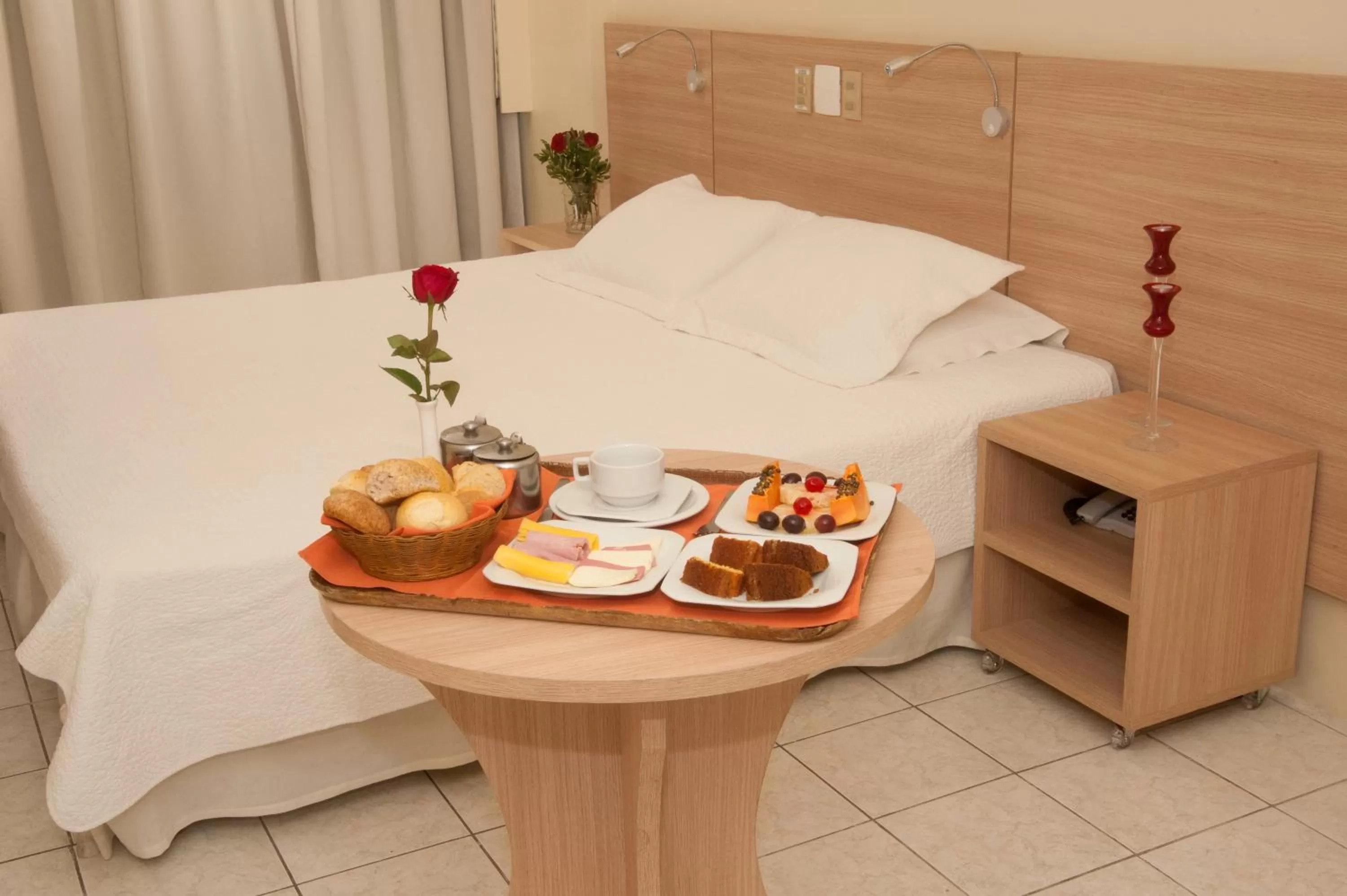 Bedroom, Bed in Hotel Jangadeiro