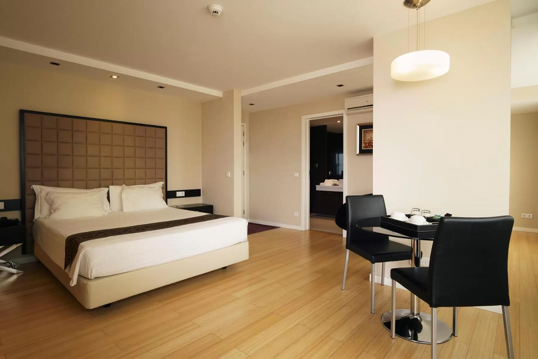 Bedroom, Bed in Sweet Atlantic Hotel & Spa