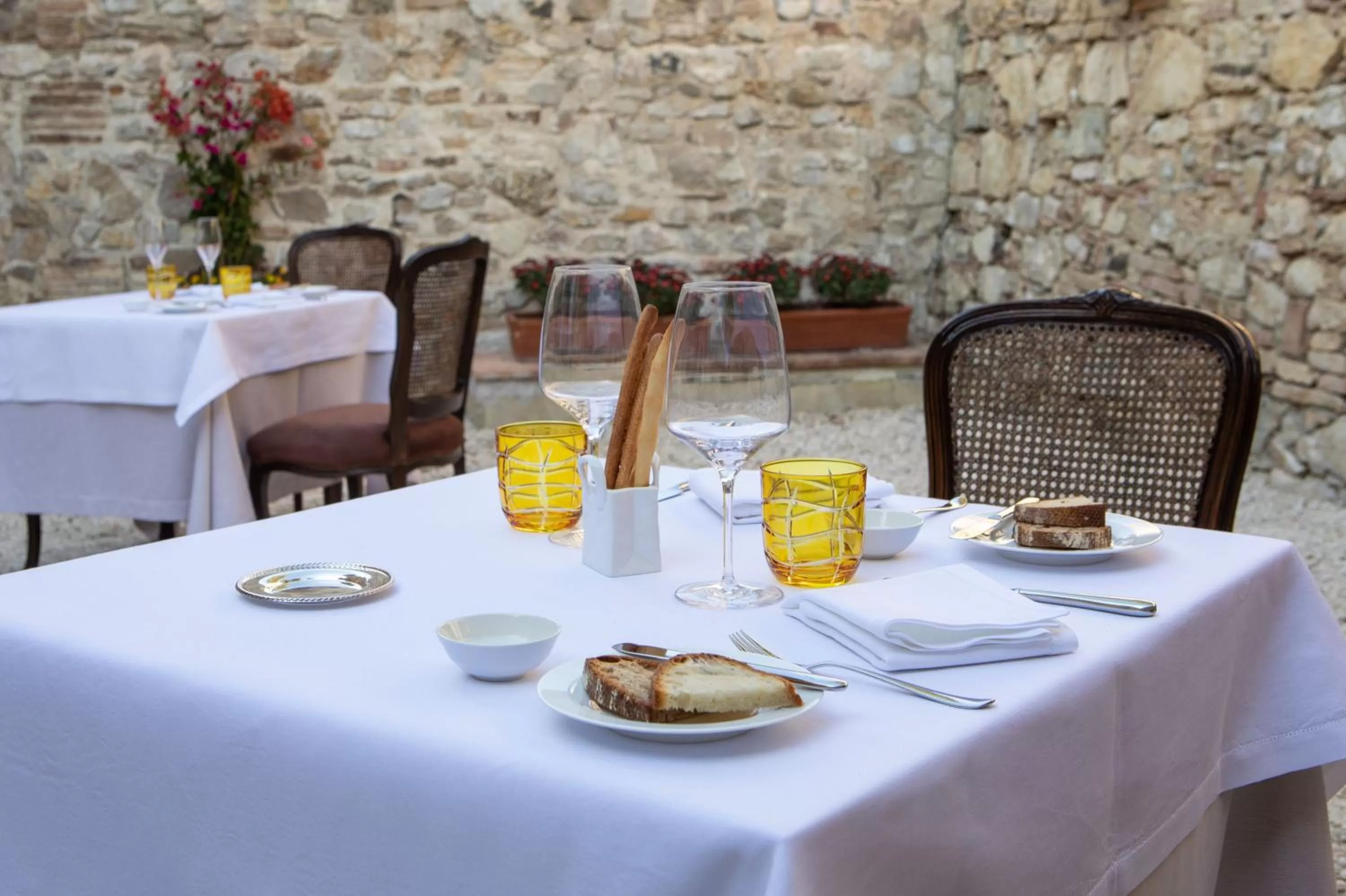Restaurant/places to eat in Borgo Petroro