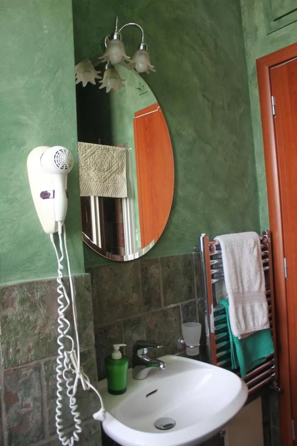 Bathroom in B&B Casamiranapoli