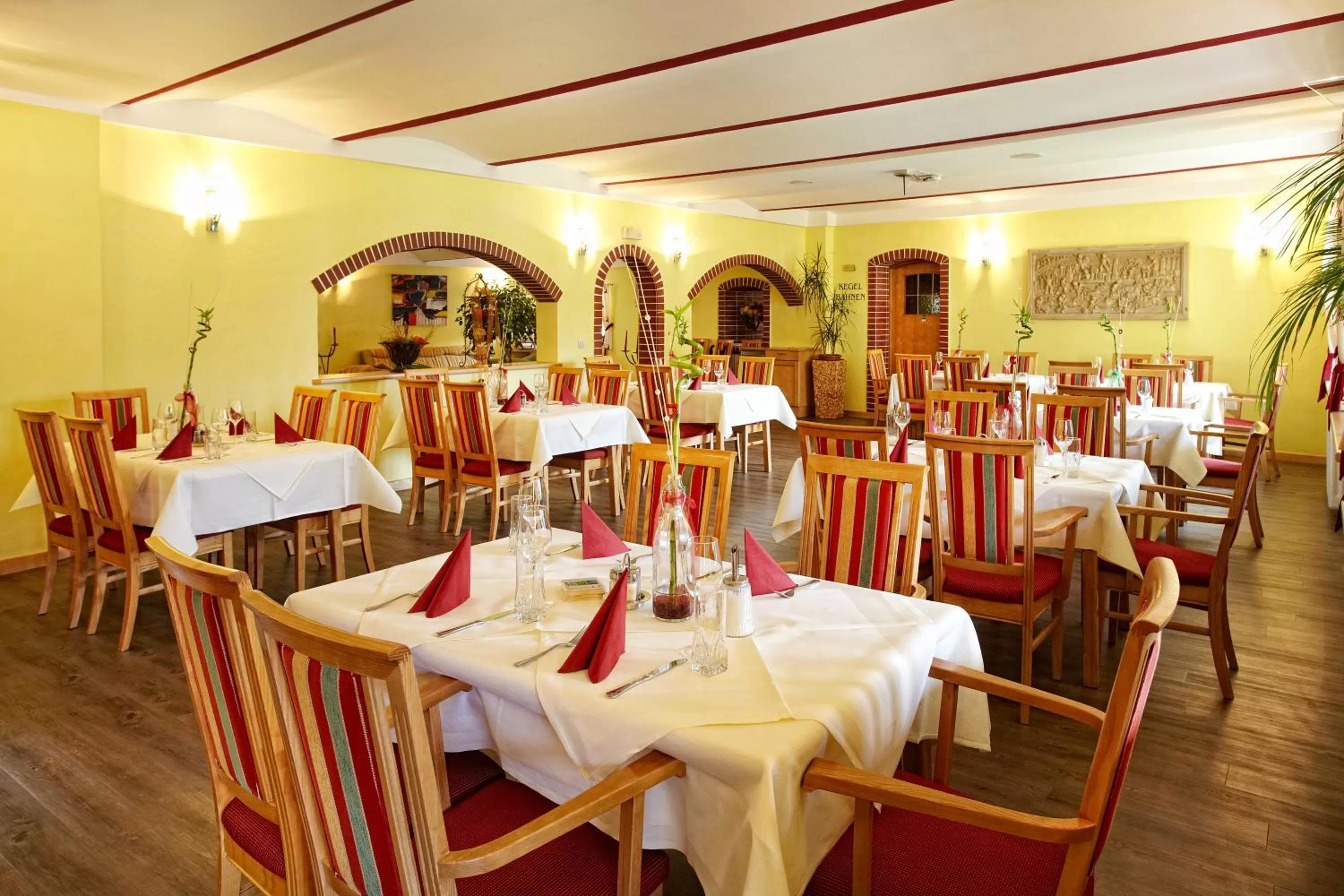 Restaurant/places to eat in Riverresort Donauschlinge