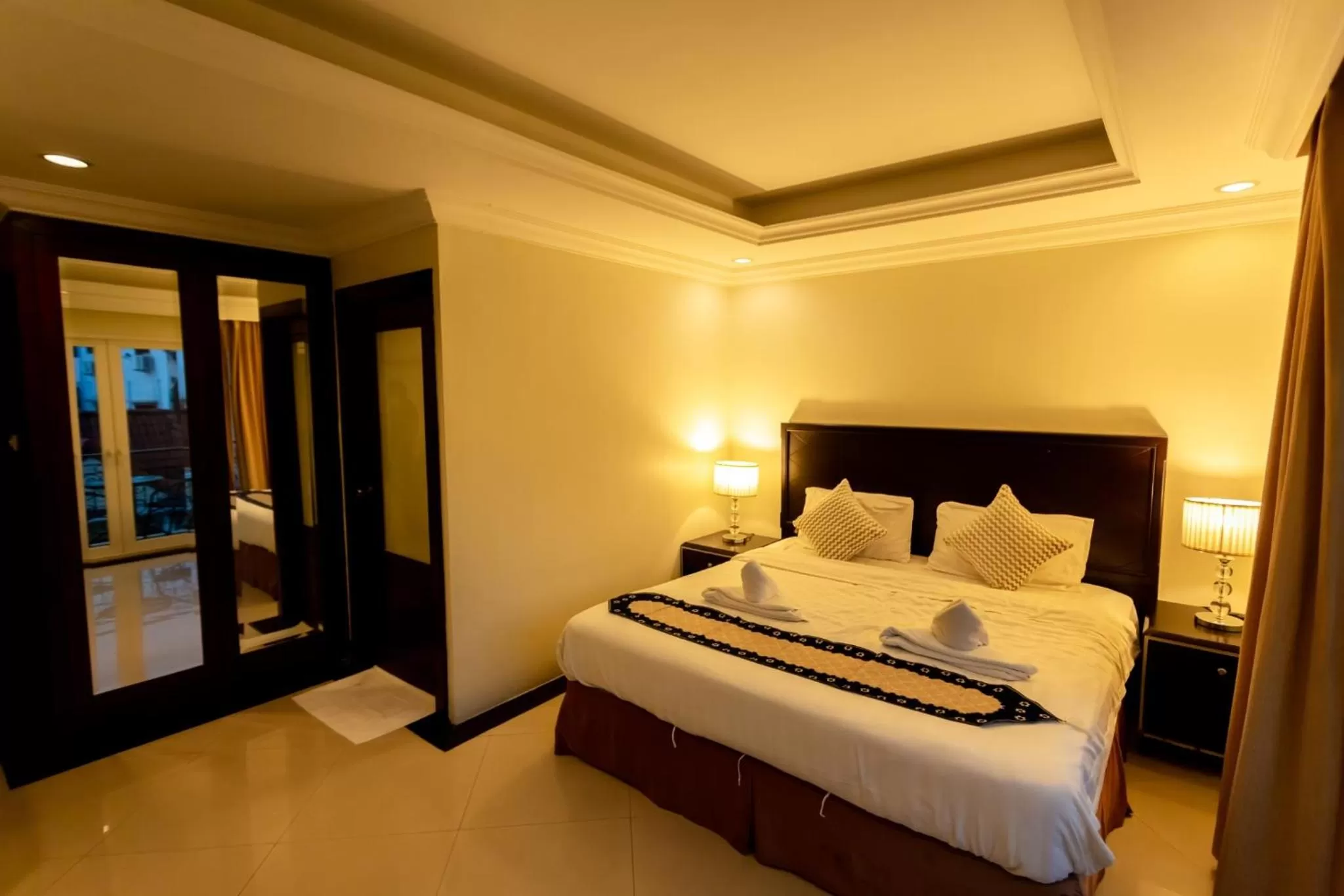 Bed in Ivory Palace Hotel