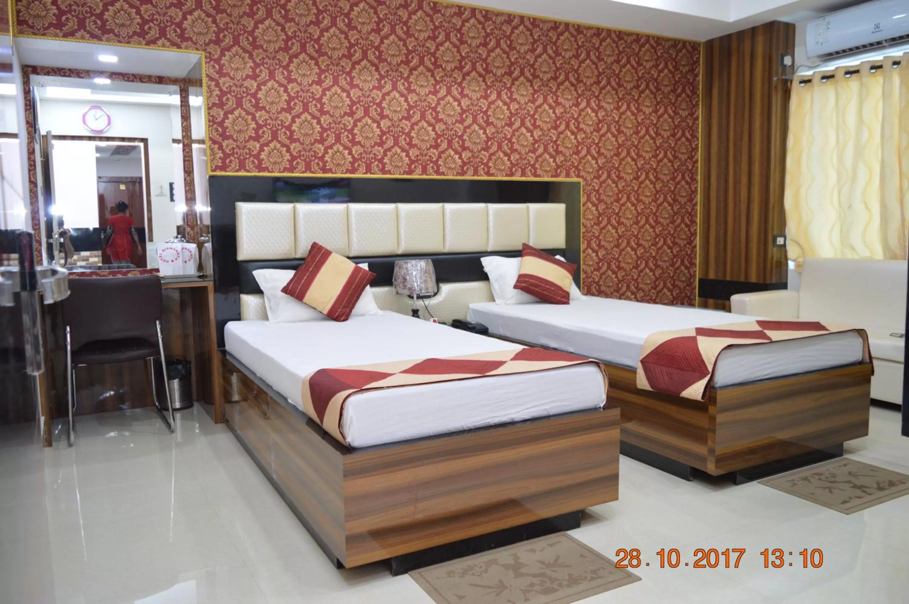 Bed in Hotel Biswanath