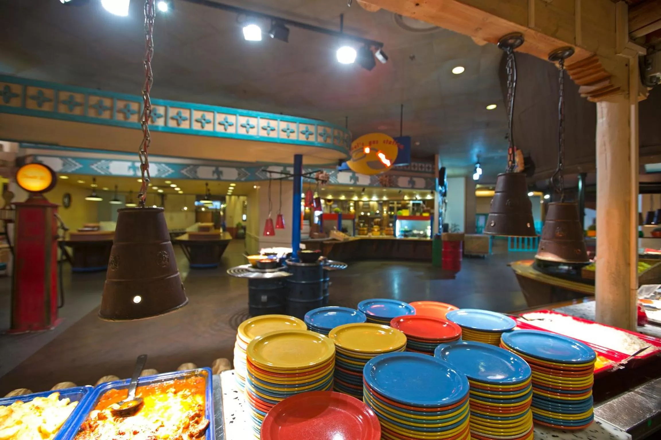 Restaurant/places to eat in Disney Hotel Santa Fe