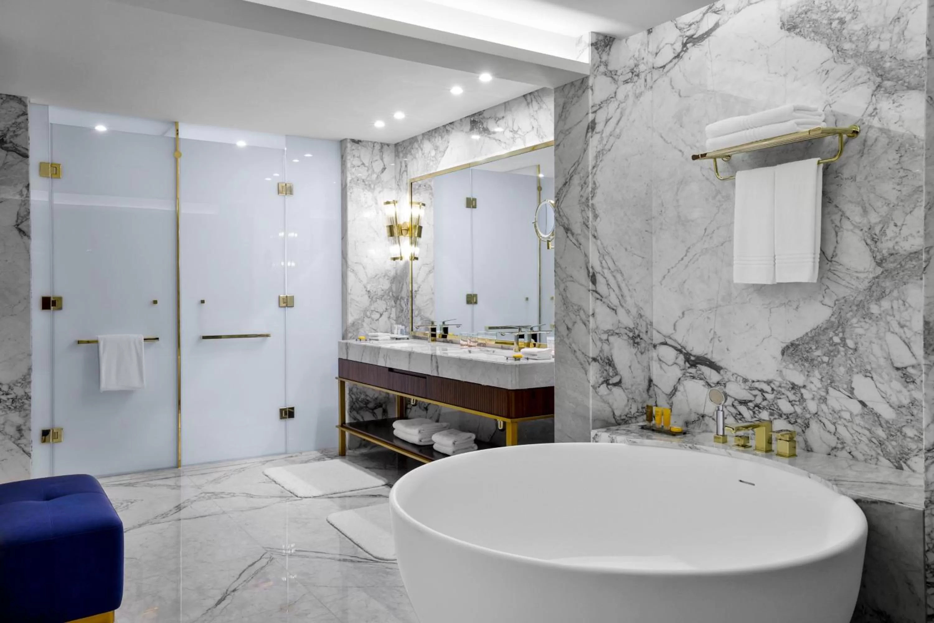 Bathroom in Le Méridien Dubai Hotel & Conference Centre