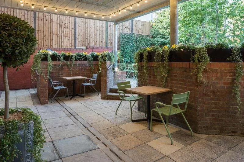 Patio, Restaurant/Places to Eat in Pilgrims Progress Wetherspoon