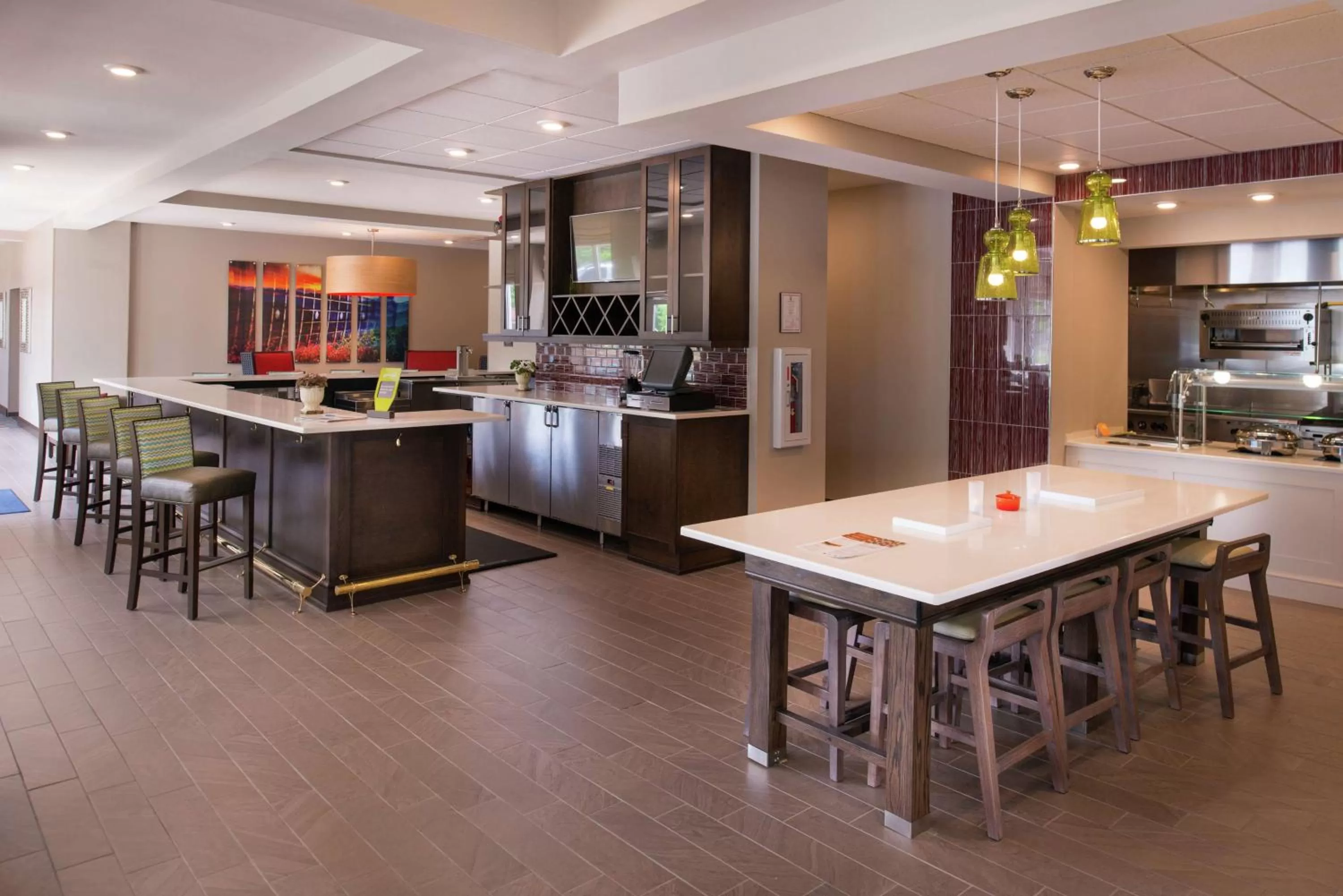 Restaurant/places to eat in Hilton Garden Inn Bristol